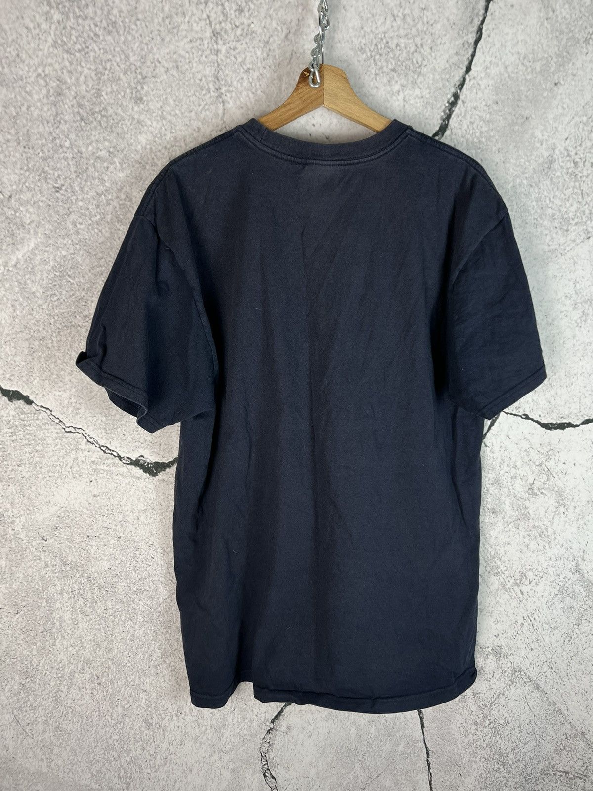 Vintage Nike Central Swoosh Y2K vintage 00s t shirt logo tee Size US L / EU 52-54 / 3 - 2 Thumbnail