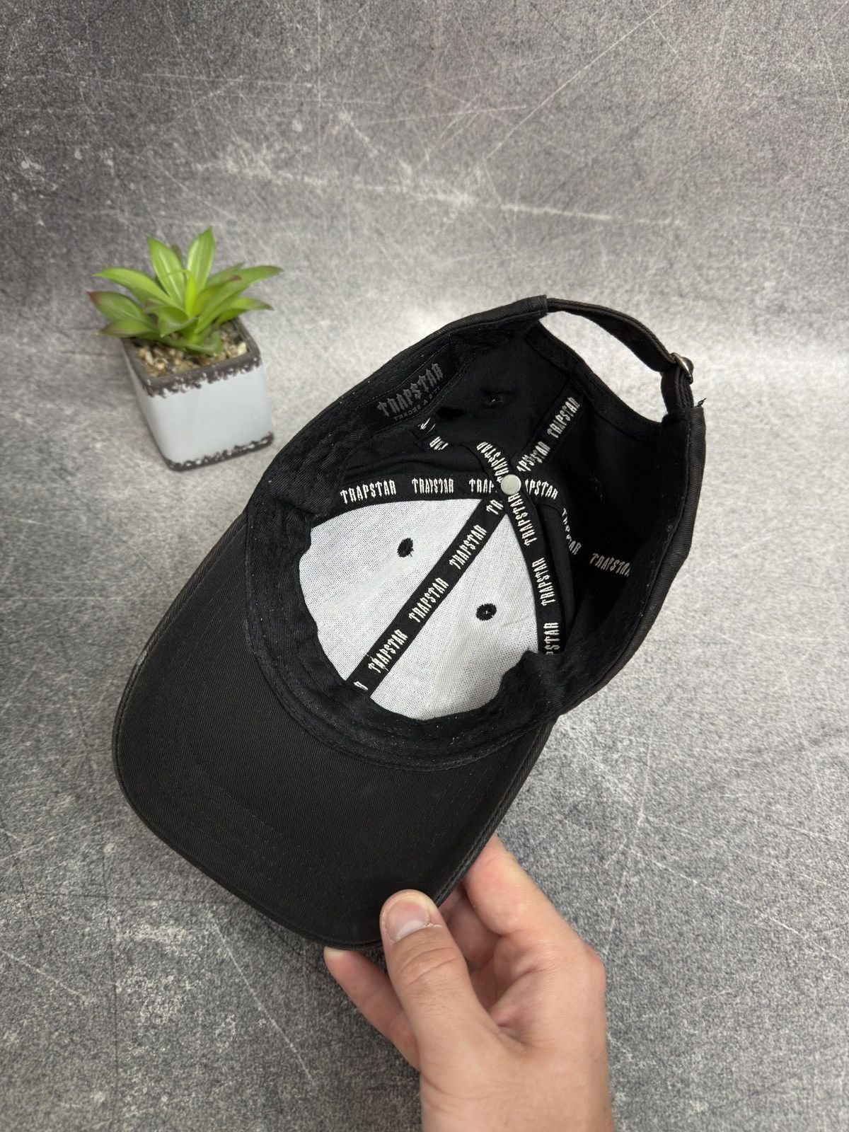 Trapstar London Trapstar London Cap Trapstar Logo Black Hat Size ONE SIZE - 10 Thumbnail
