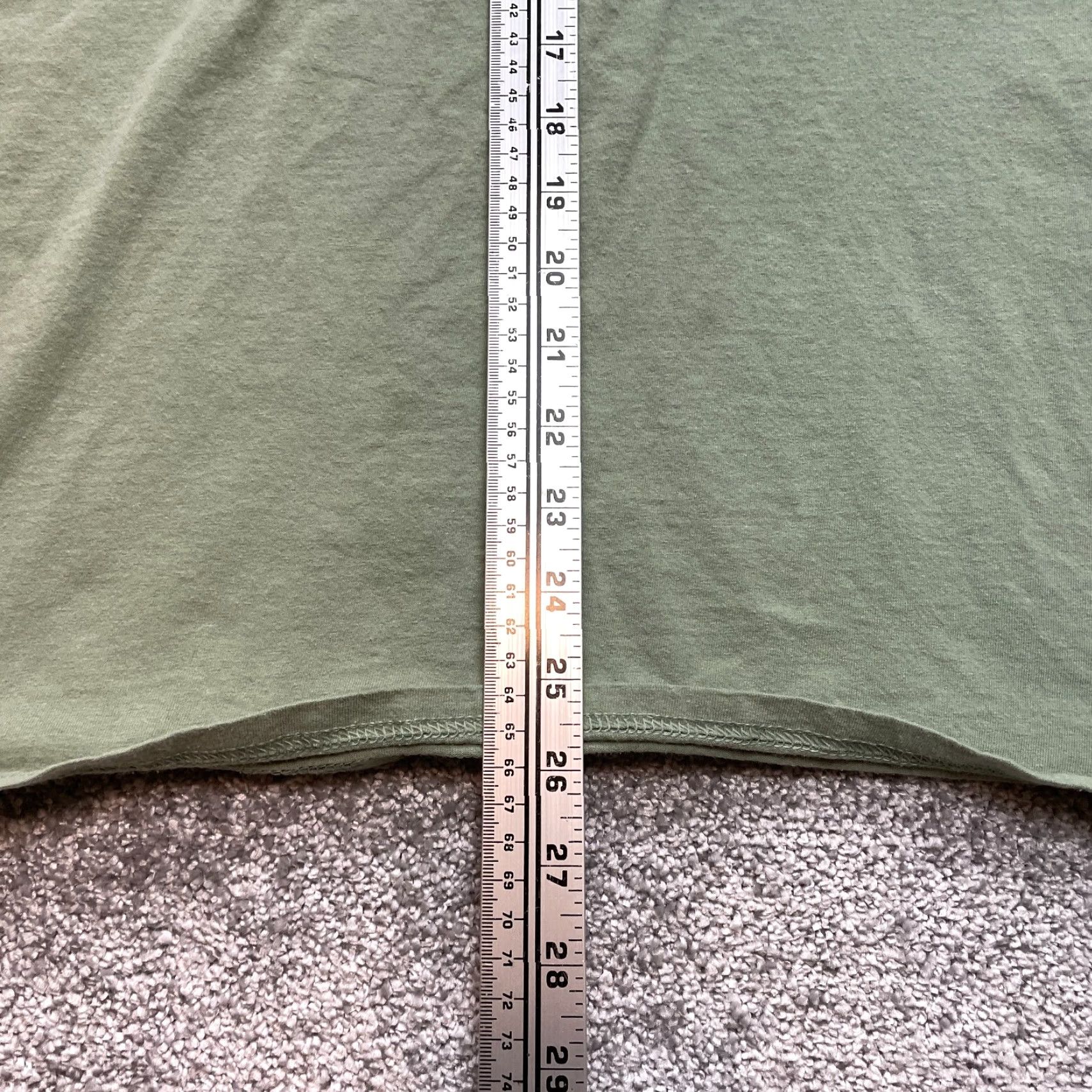 Fruit Of The Loom Fruit of the Loom Shirt Adult Medium Green Crew Neck Long Sleeve Cotton Blend Logo T-Shirt Mens Size US M / EU 48-50 / 2 - 7 Thumbnail