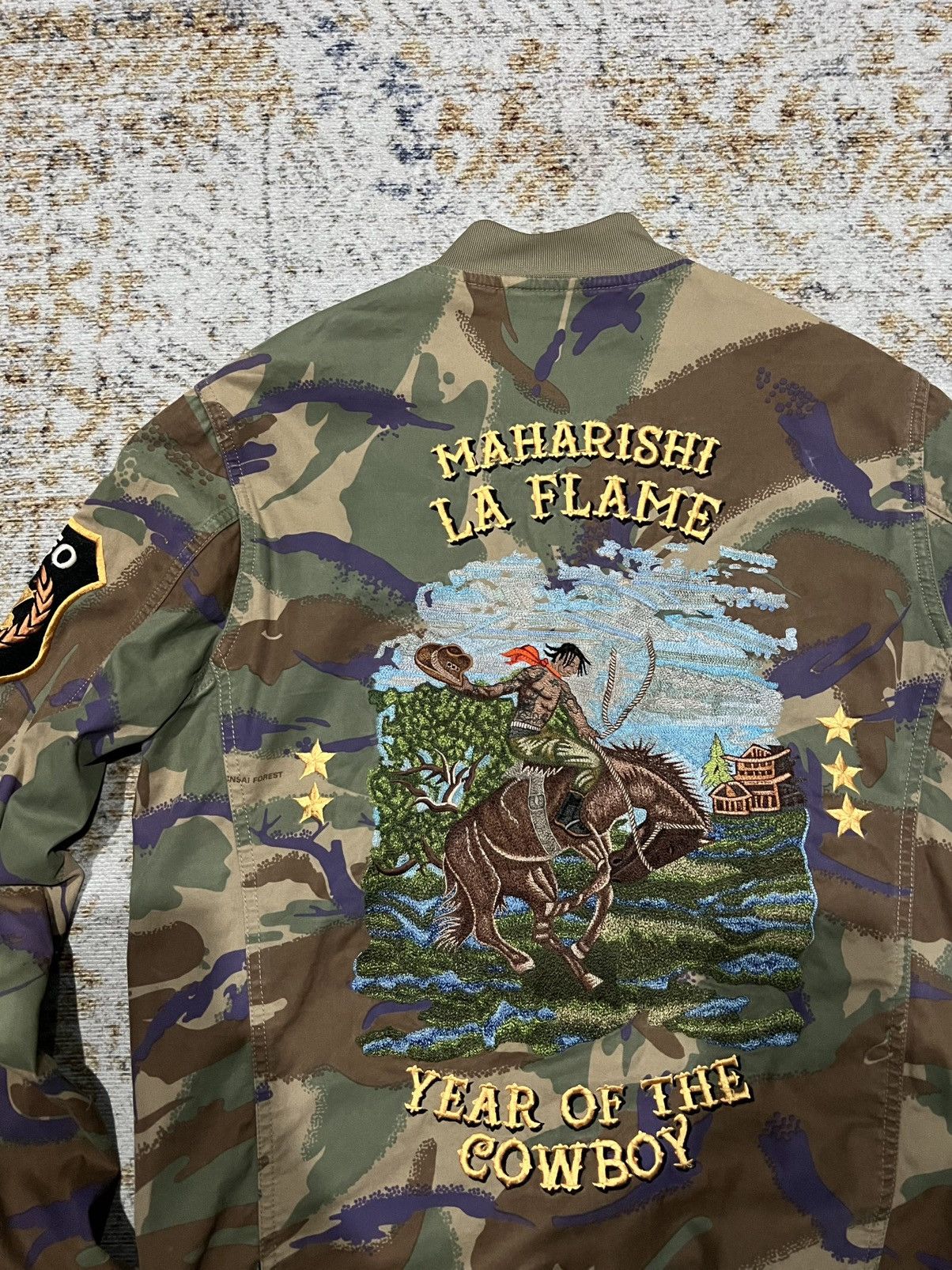 Maharishi × Travis Scott Maharishi x Travis Scott “Year of The Cowboy” Tour Jacket Size US S / EU 44-46 / 1 - 3 Thumbnail