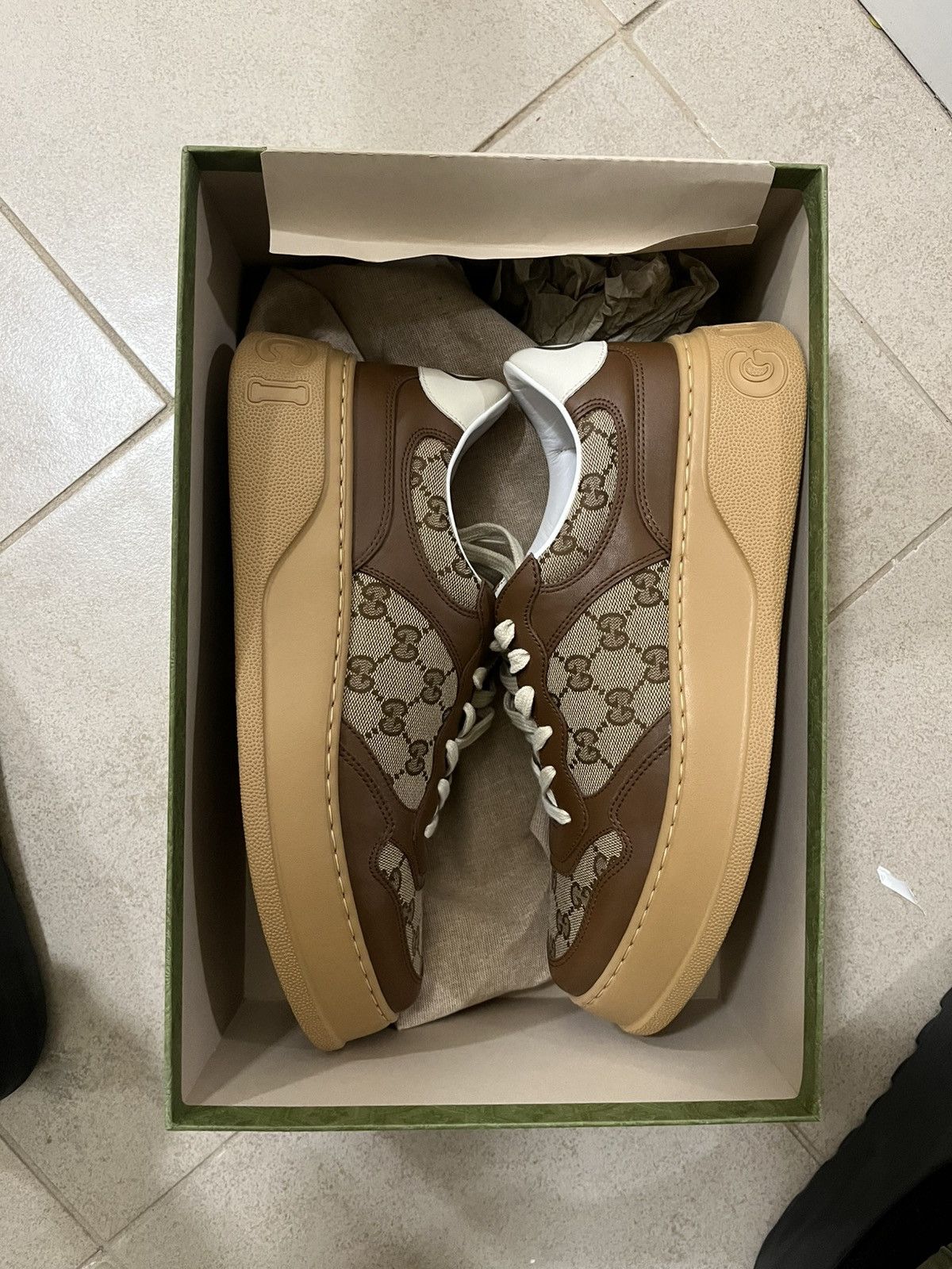 Gucci Gucci Sneaker Sz 9uk(10us) Size US 10 / EU 43 - 12 Thumbnail