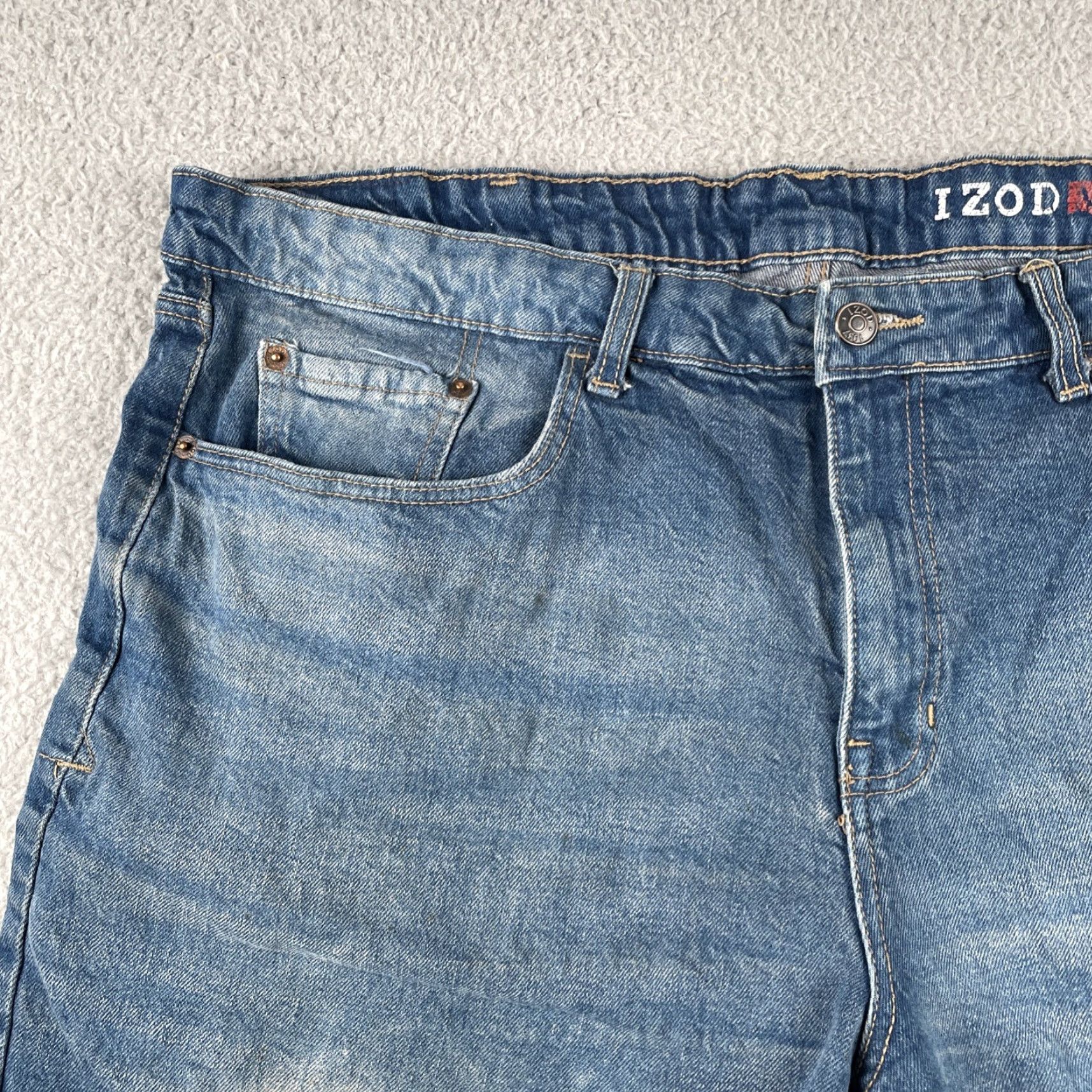 Izod VINTAGE IZOD Denim Jean Shorts Jorts 42 Regular Inseam 11” Blue Mens 90s Streetwear Baggy Y2k EUC Size US 42 / EU 58 - 2 Thumbnail