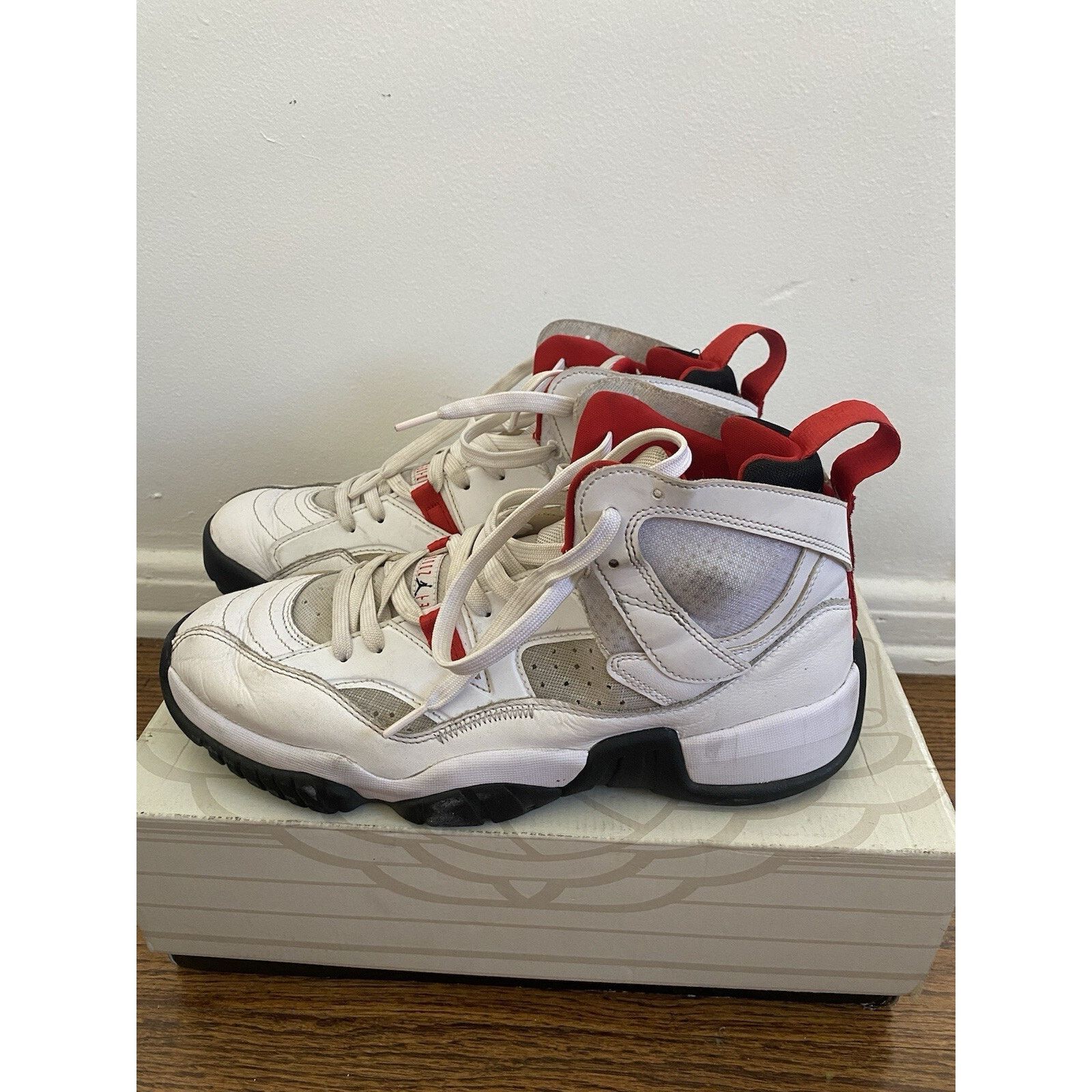 Nike Nike Air Jordan Jumpman Two Trey Shoes White Red Size US 11 / EU 44 - 3 Thumbnail