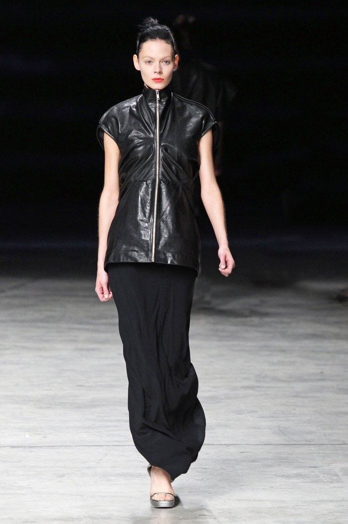 Rick Owens Rick owens runway calf leather dress super rare Size US M / EU 48-50 / 2 - 2 Thumbnail