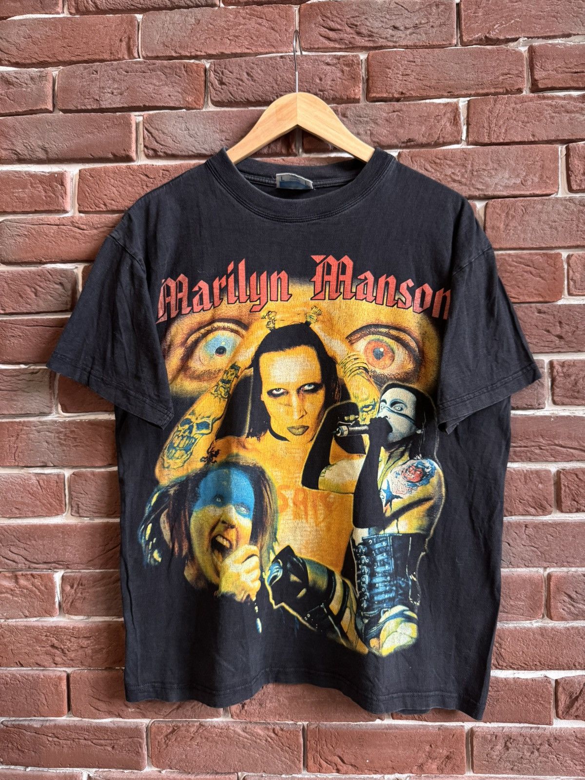 Band Tees Rare Vintage 90s Marilyn Manson Antichrist Metal Band Tee Size US L / EU 52-54 / 3 - 1 Thumbnail