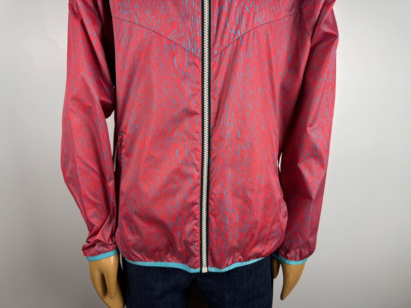 Nike Nike Windbreaker Jacket Full Zip Pockets Hooded Size XL Size US XXL / EU 58 / 5 - 4 Thumbnail