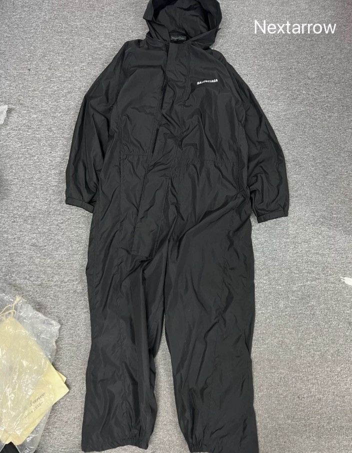 Balenciaga Balenciaga nylon jumpsuit2410-Nextarrow Size US 27 - 1 Thumbnail