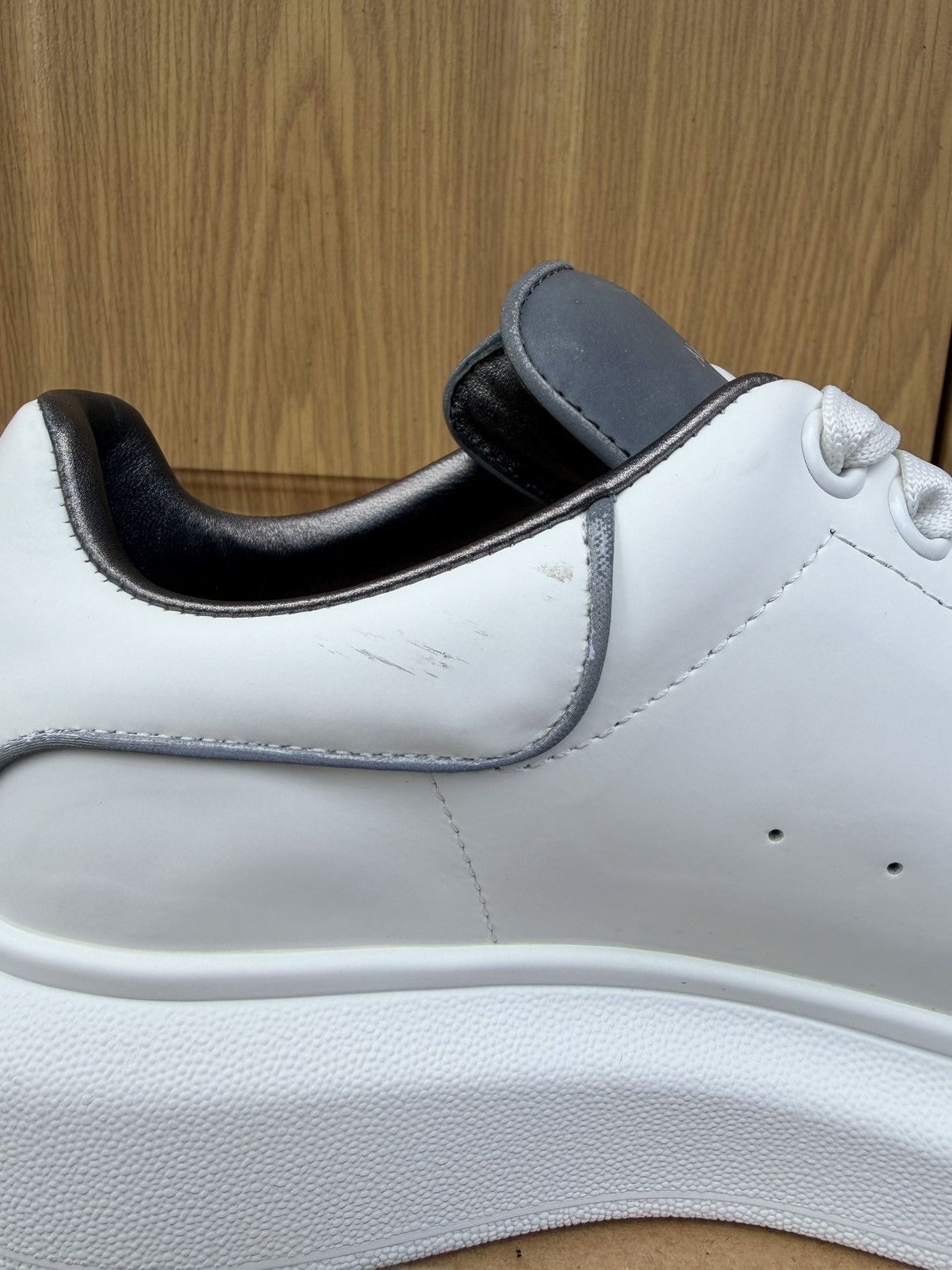 Alexander McQueen Alexander McQueen Oversized White Leather Sneakers Low Top Size US 9 / IT 39 - 14 Thumbnail