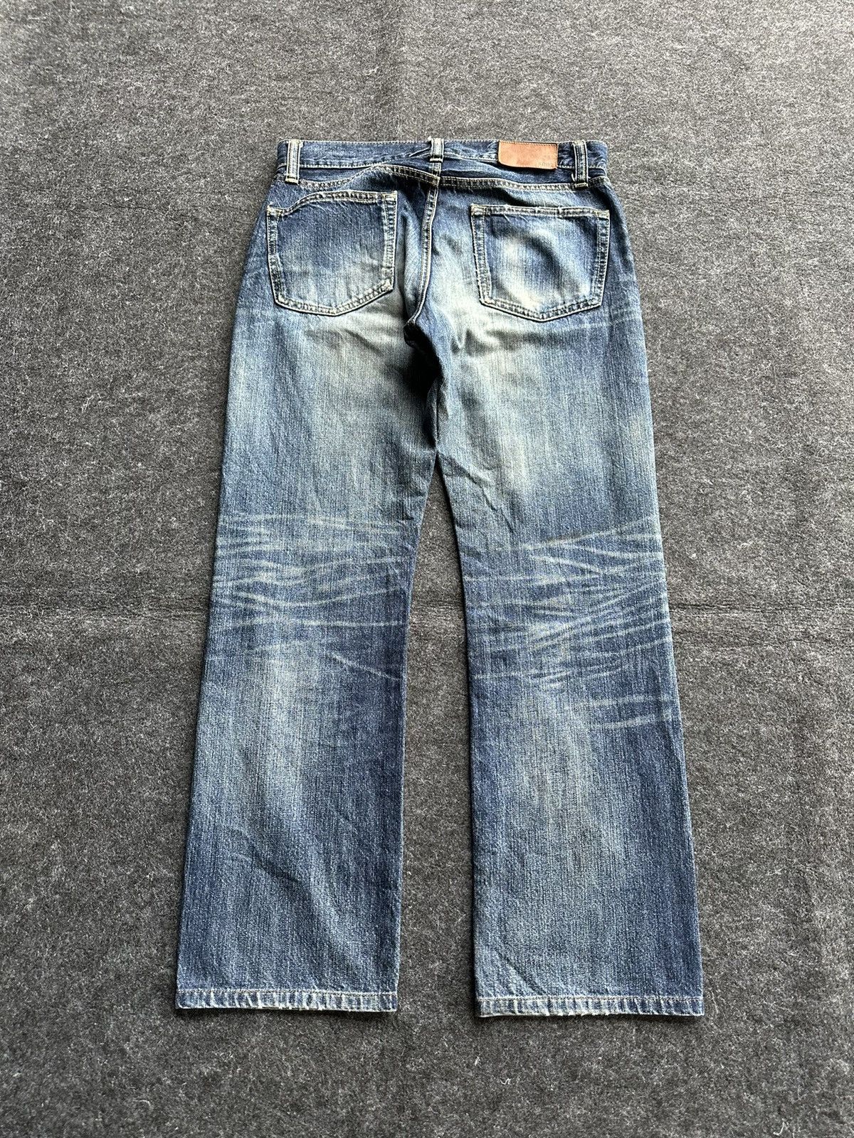 Uniqlo Uniqlo S002 Kaihara Faded Washed Vintage Denim D412 Size US 32 / EU 48 - 3 Thumbnail