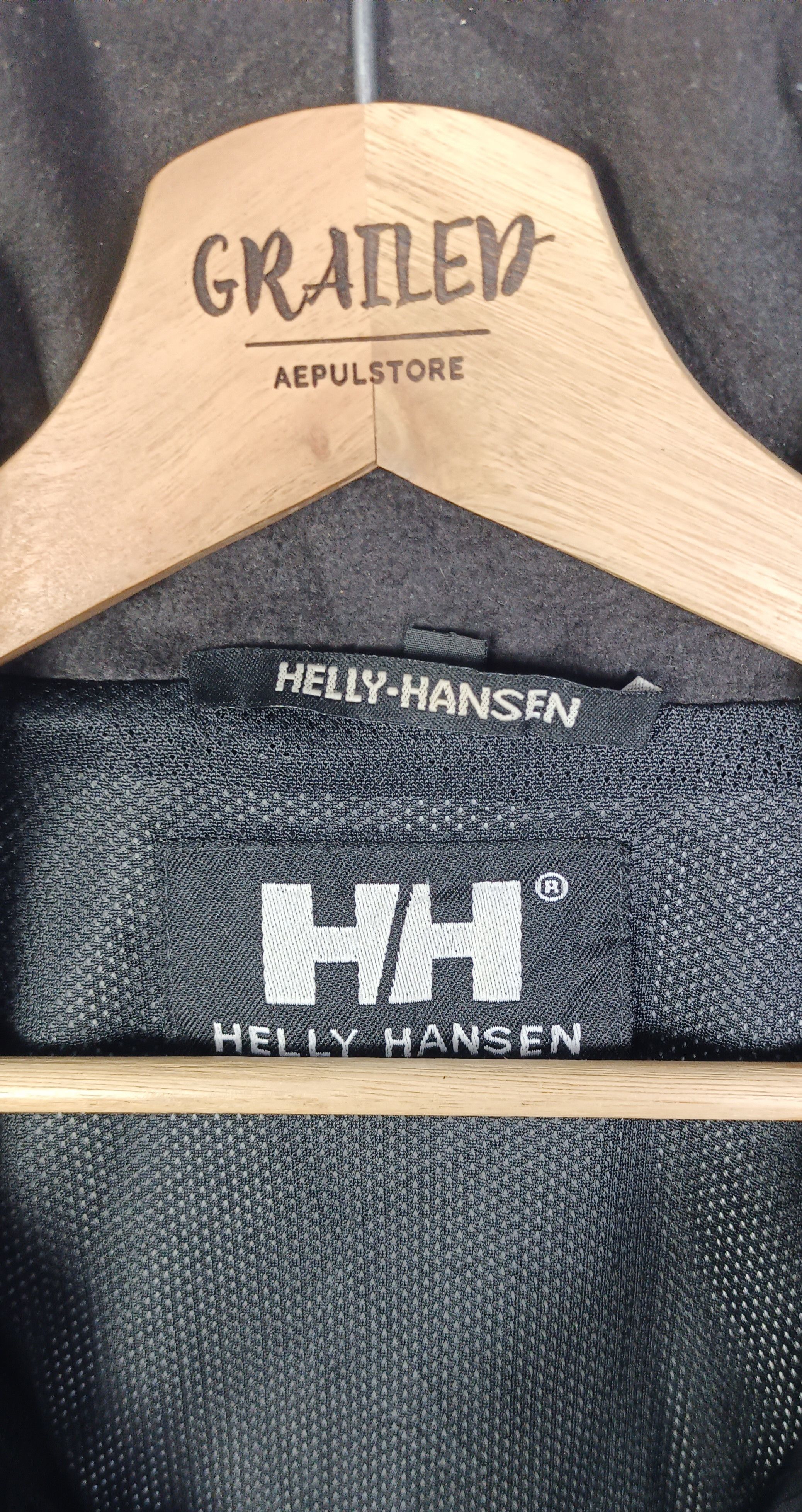 Helly Hansen × Japanese Brand Helly Hansen Waterproof Nylon Jacket Size US XL / EU 56 / 4 - 14 Thumbnail