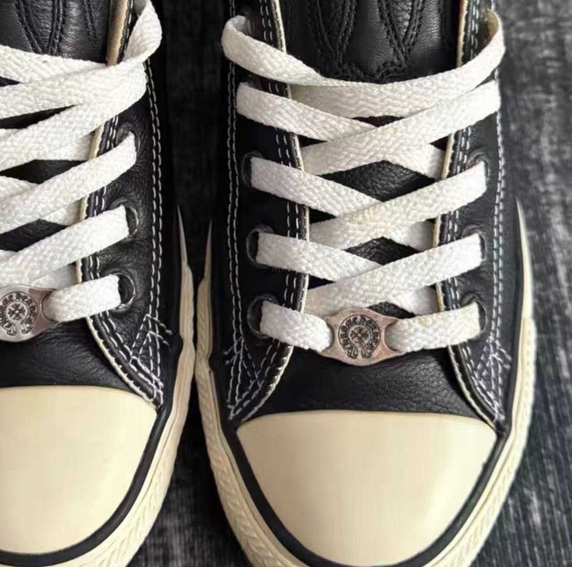 Chrome Hearts chrome hearts low-top canvas sneakers Size US 7.5 / EU 40-41 - 9 Thumbnail