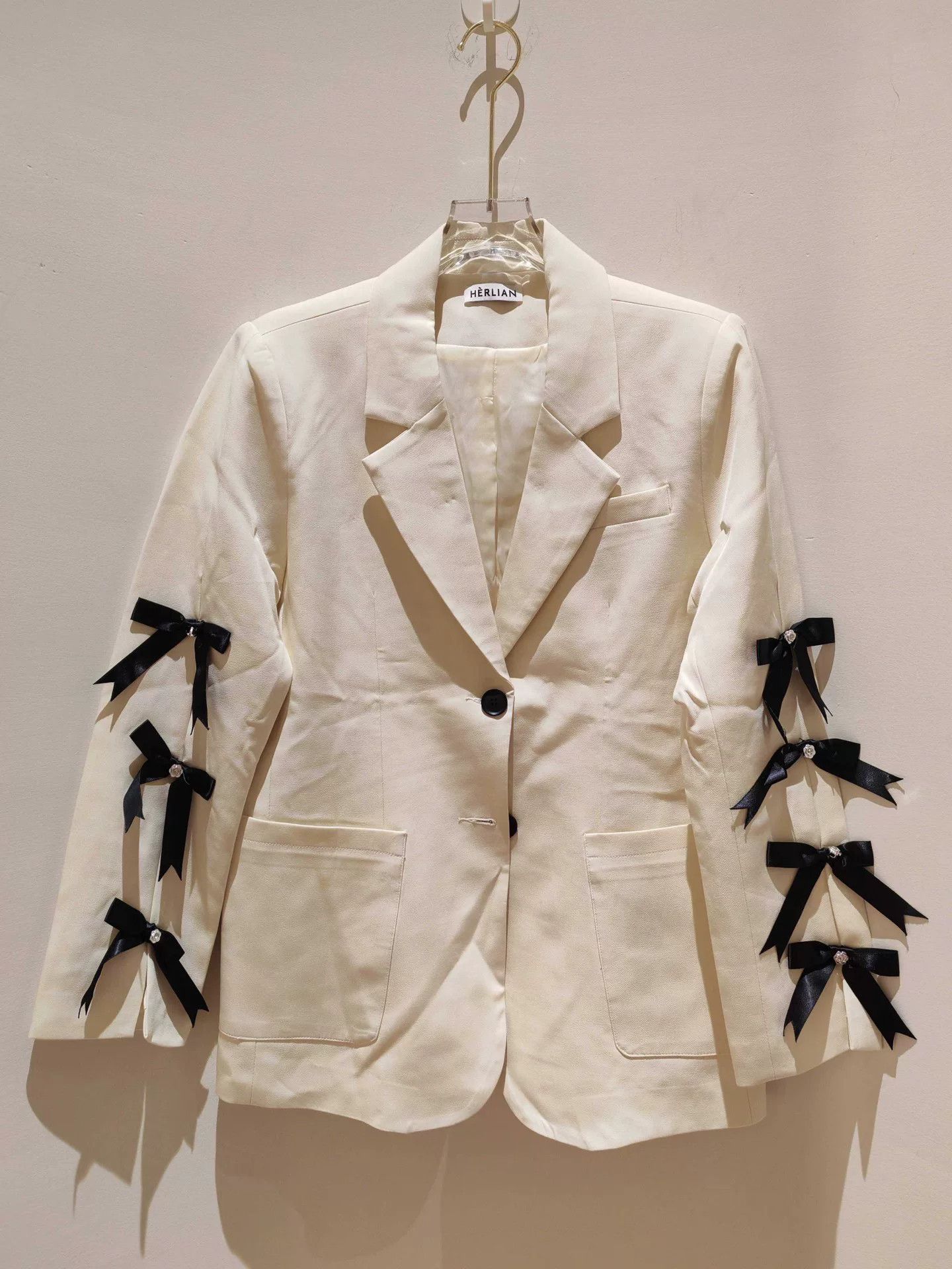Other Herlian Bow Detail Blazer Zhou Yutong Style Size S / US 4 / IT 40 - 1 Thumbnail