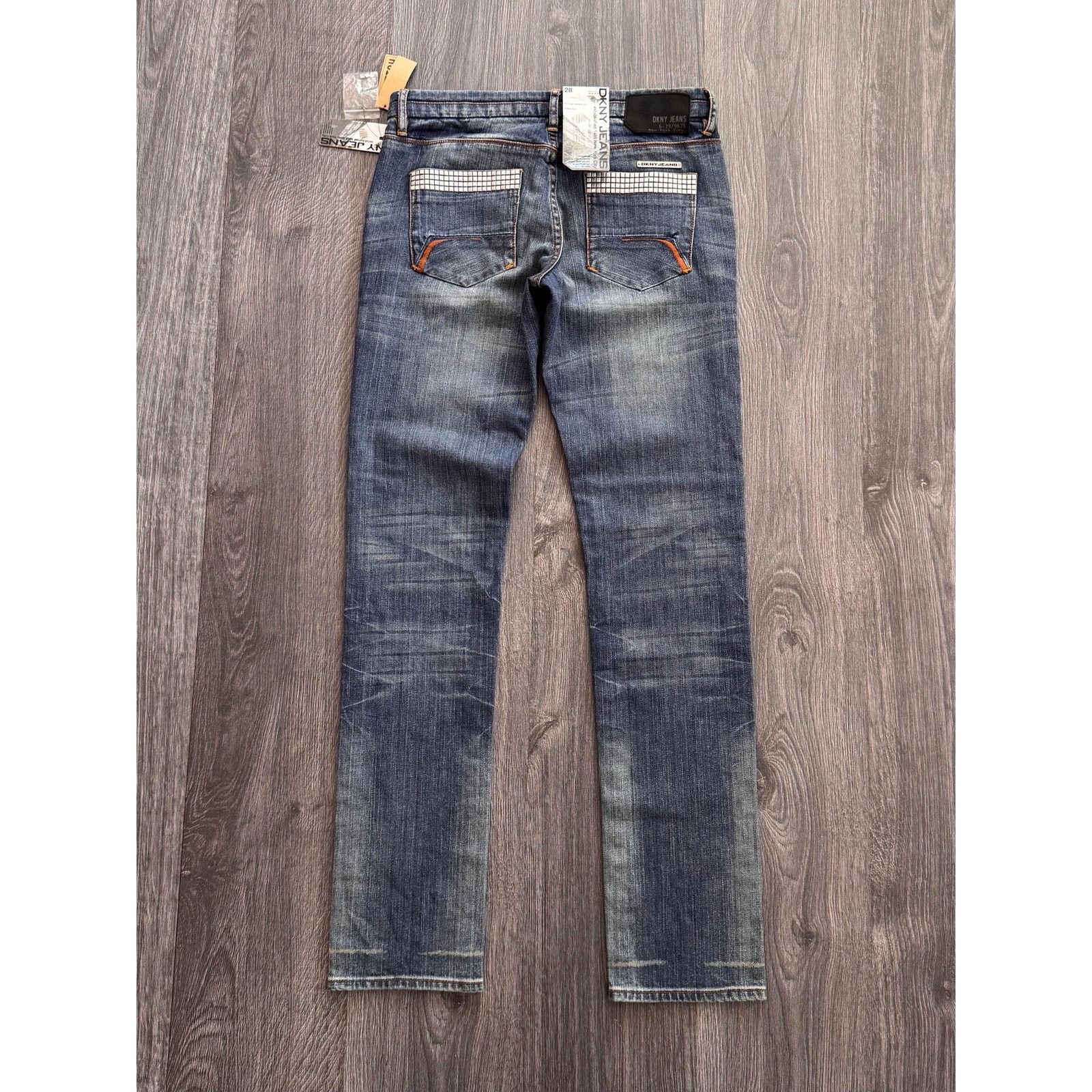 DKNY Y2K Vintage DKNY Washed Jeans New With Tags Size 28" / US 6 / IT 42 - 5 Thumbnail