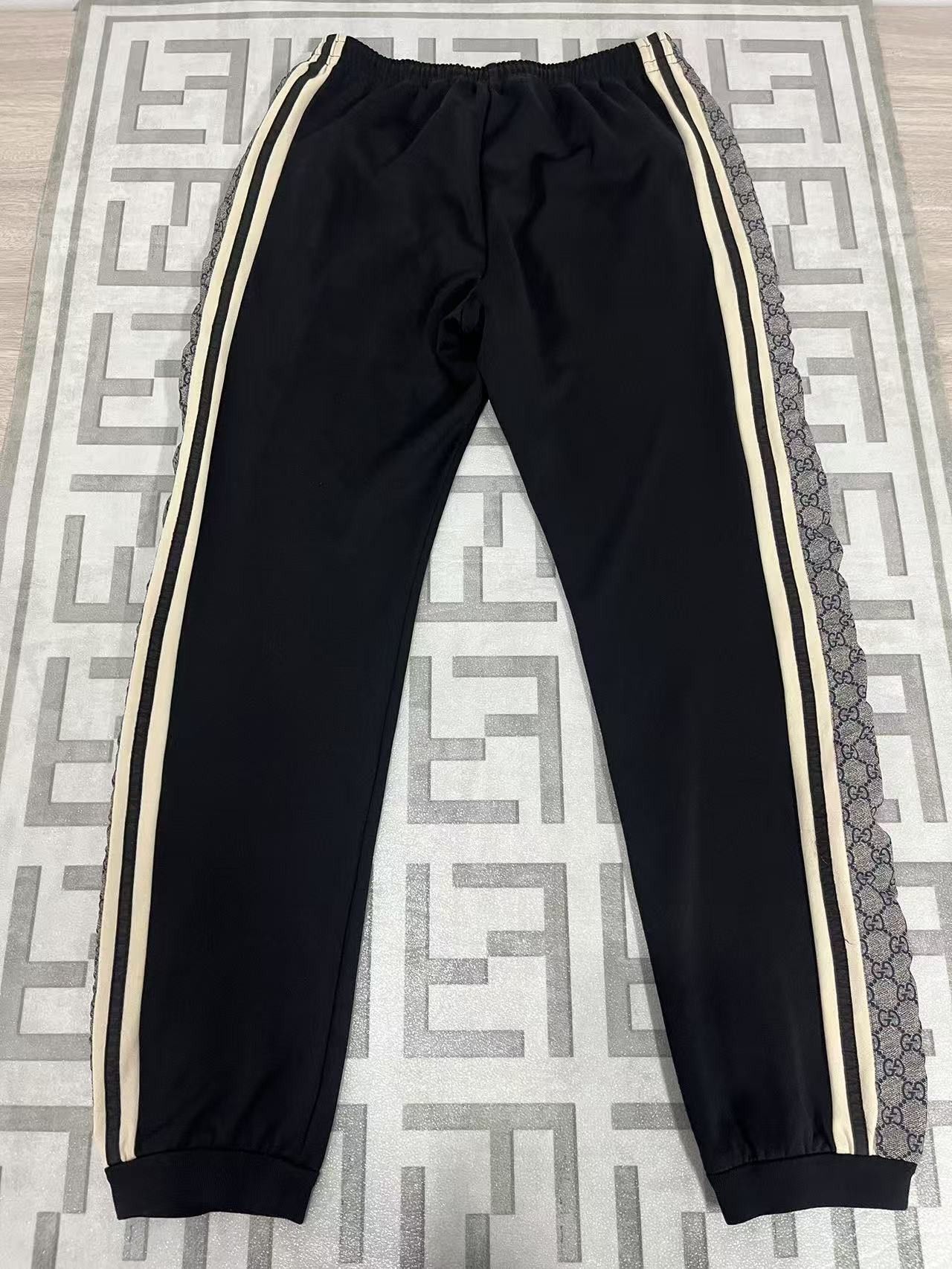 Gucci Gucci GG Technical Jersey Joggers Size S Size US 30 / EU 46 - 1 Thumbnail