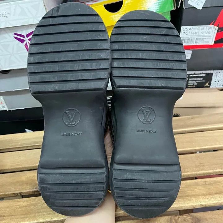 Louis Vuitton Louis Vuitton Archlight Sneakers for Women -2508 Size US 7 / IT 37 - 4 Thumbnail