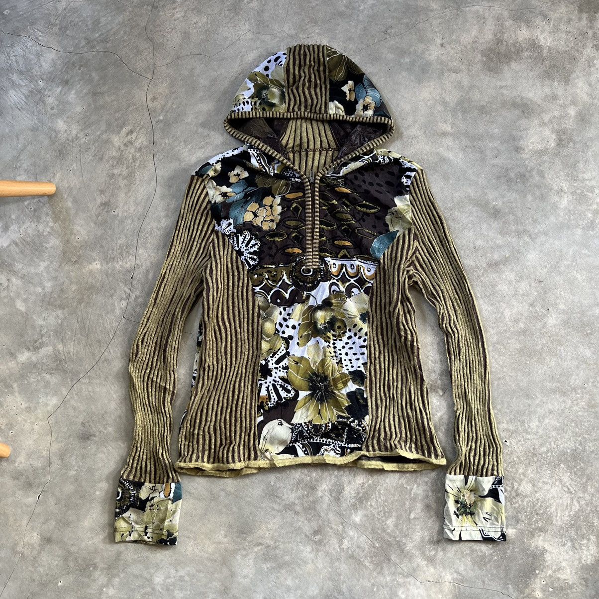 Japanese Brand Vintage Sun Rose Issey Style Half Zip Ribbed Hoodie Size L / US 10 / IT 46 - 1 Thumbnail