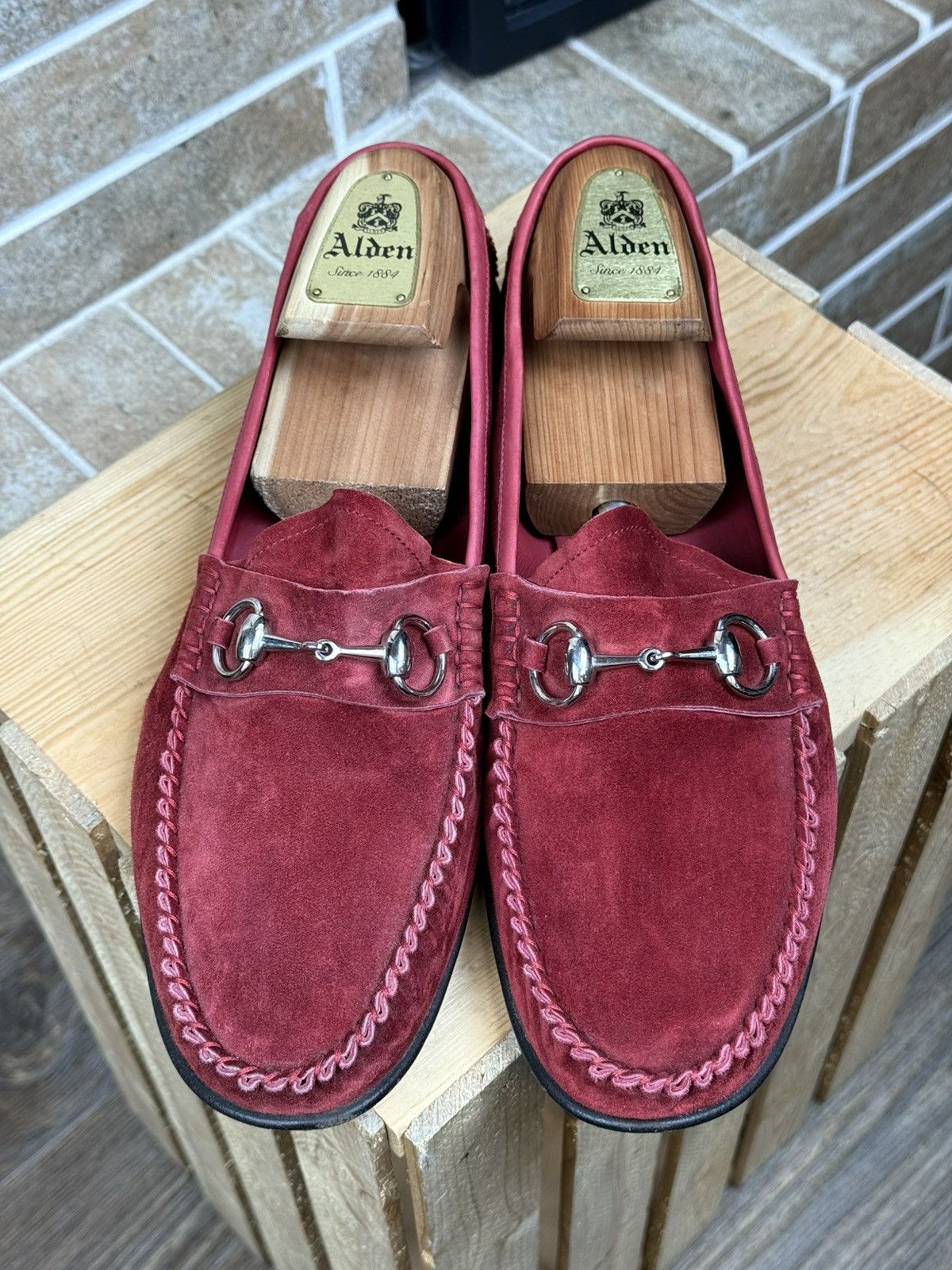 Gucci Gucci Horsebit 1953 Red Suede Loafers Shoes Size EU43 US10 Size US 10 / EU 43 - 7 Thumbnail