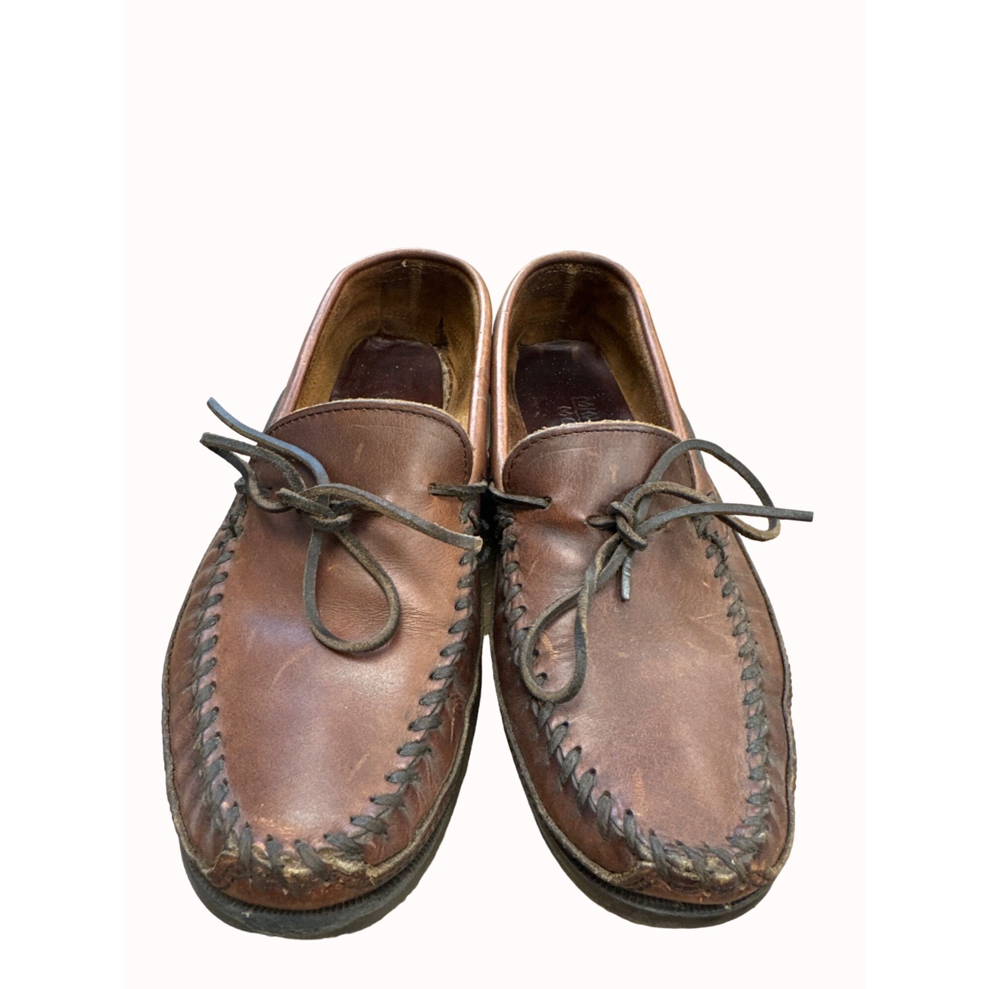 Minnetonka men’s brown leather moccasin shoes 9 SKU 6272 Amazon.com | Minnetonka Men main image 4