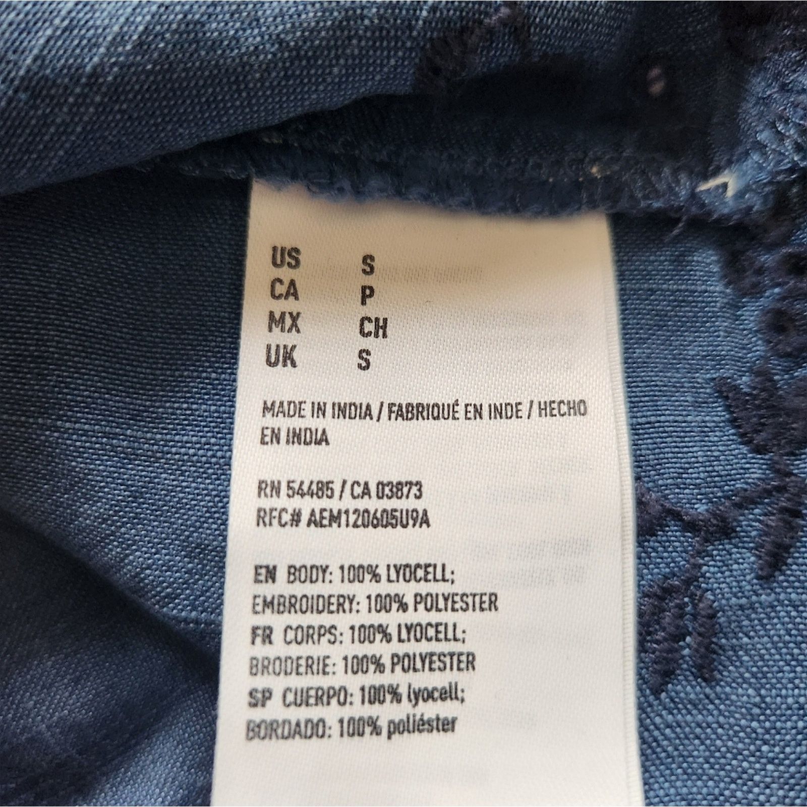 American Eagle Outfitters NWT American Eagle Off Shoulder Chambray Romantic Top Small Size S / US 4 / IT 40 - 8 Thumbnail