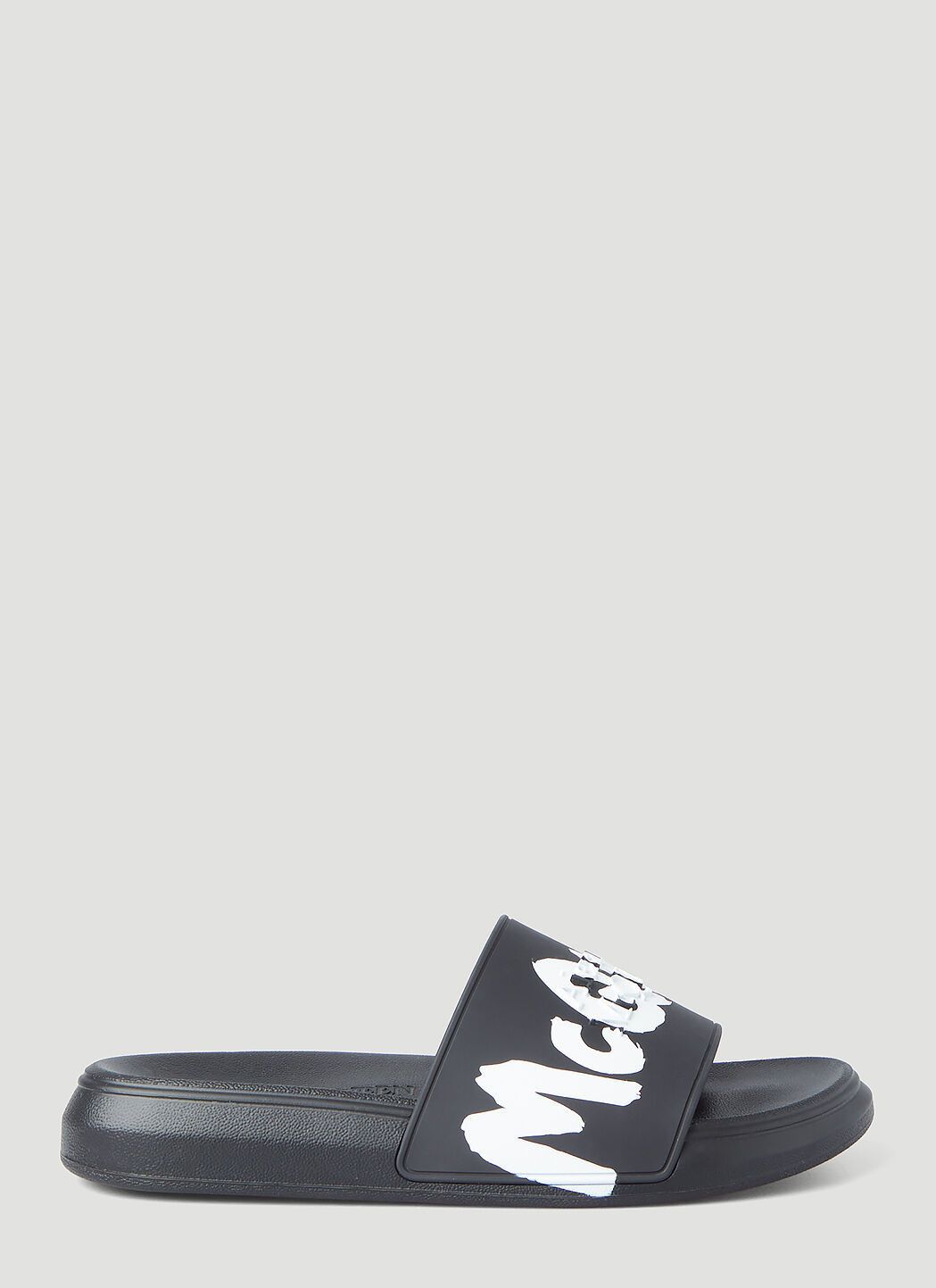 Alexander McQueen o1y1024 Slip On in Black Size US 9 / EU 42 - 2 Thumbnail