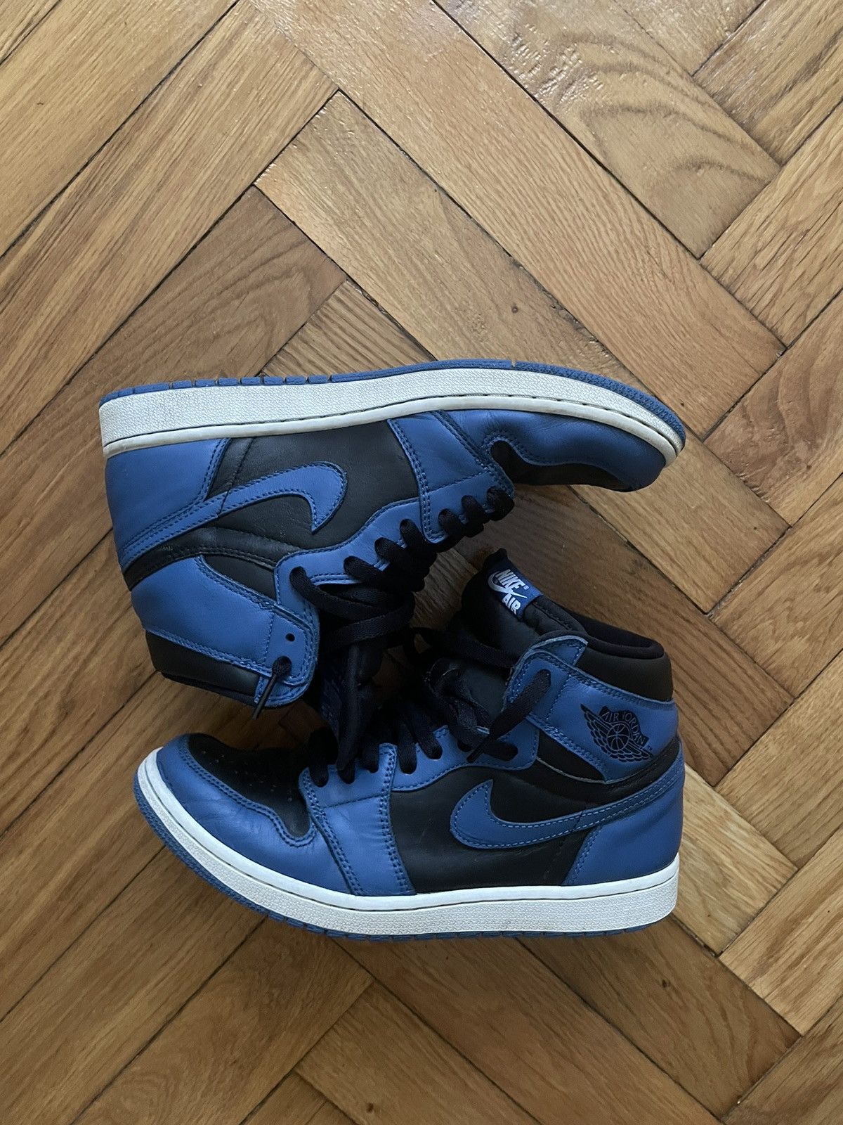 Jordan Brand × Nike Jordan 1 High Marina Blue Size US 9 / EU 42 - 1 Thumbnail