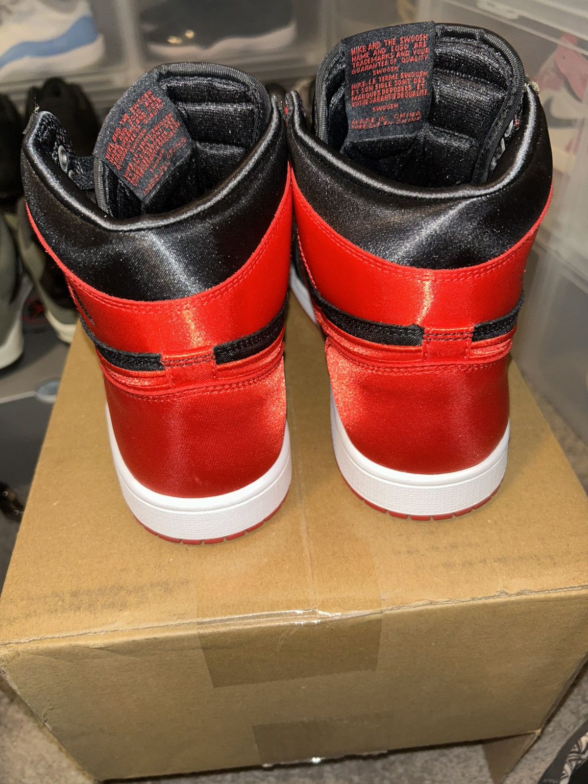 Jordan Brand Jordan 1 satin bred Size US 8.5 / EU 41-42 - 6 Thumbnail