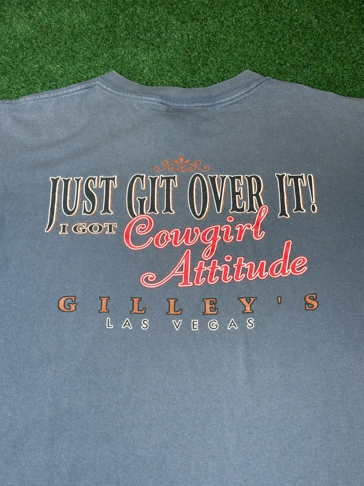 Tultex × Vintage Vintage 90s Gilleys Urban Cowboy Honky Tonk Cowgirl T Shirt Size L / US 10 / IT 46 - 2 Thumbnail