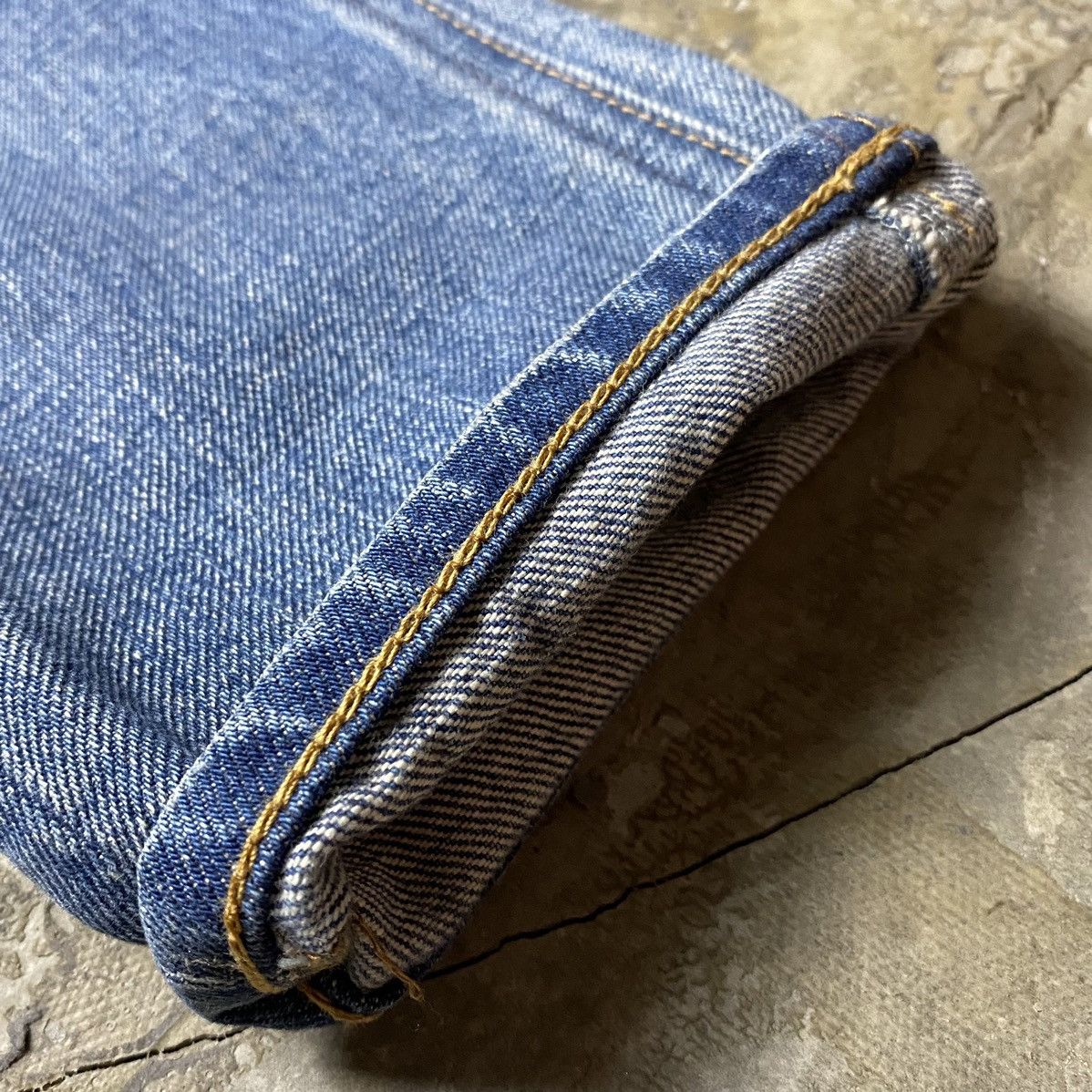 Celine AW23 Hedi Slimane - Kurt Denim Jeans Size 28" / US 6 / IT 42 - 4 Thumbnail