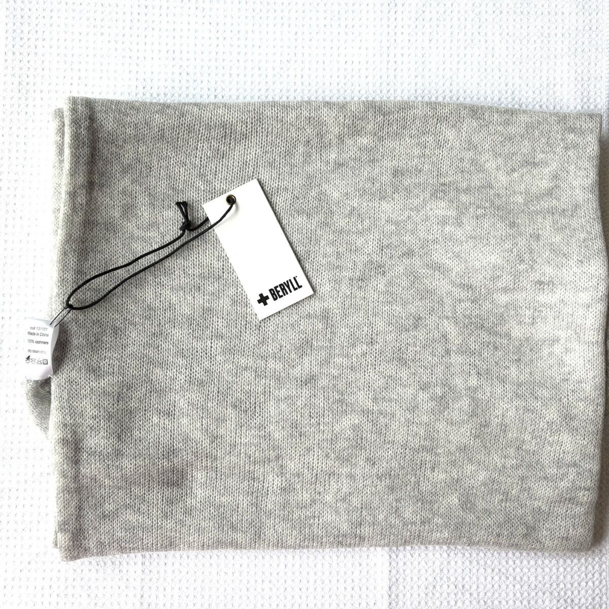 Other Beryll Cashmere Wrap Size ONE SIZE - 5 Thumbnail