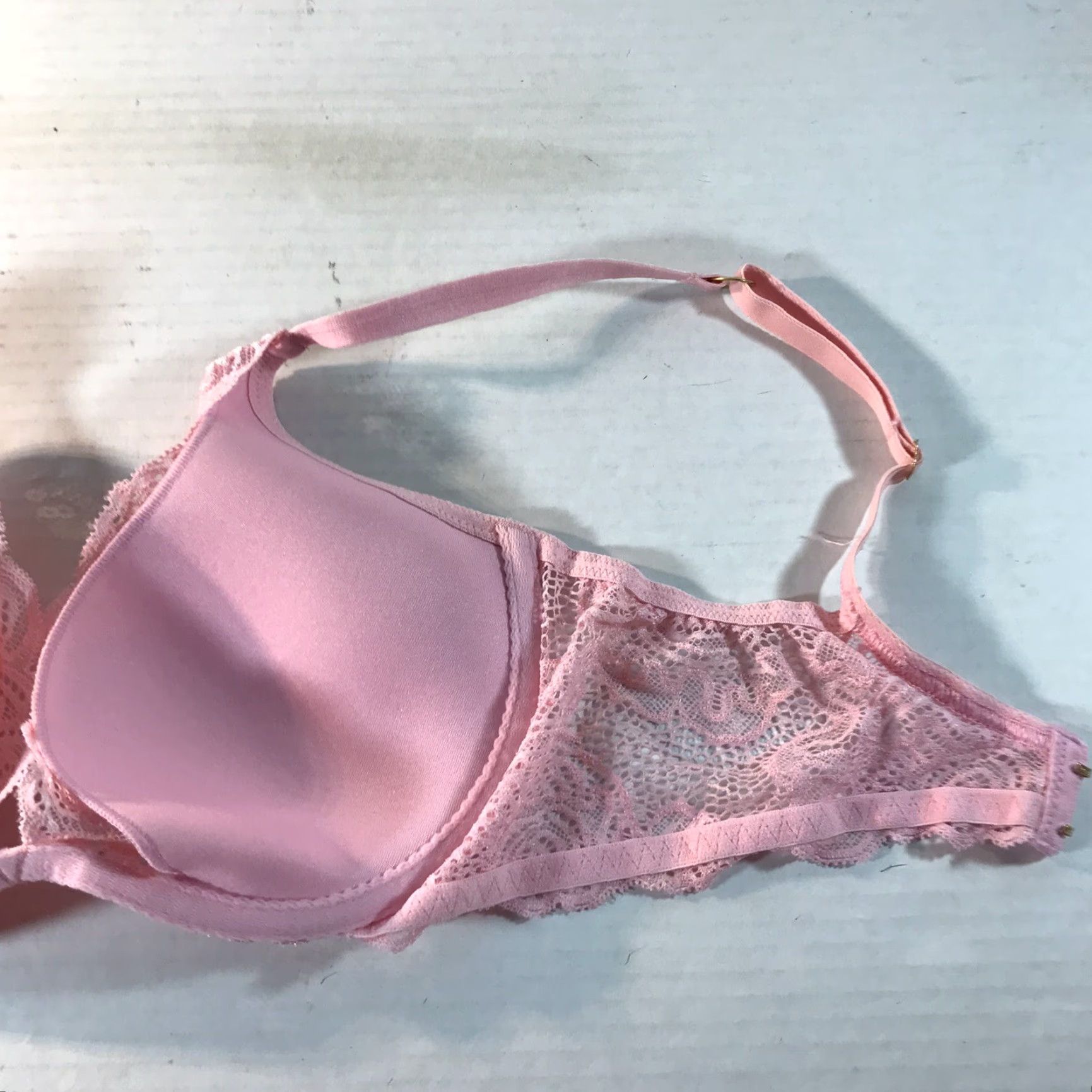Victoria's Secret Victoria's Secret Very Sexy Pink Lace Push Up Bra Womens Size 36C, Opaque, Lightly Lined, Adjustable Straps Size ONE SIZE - 2 Thumbnail