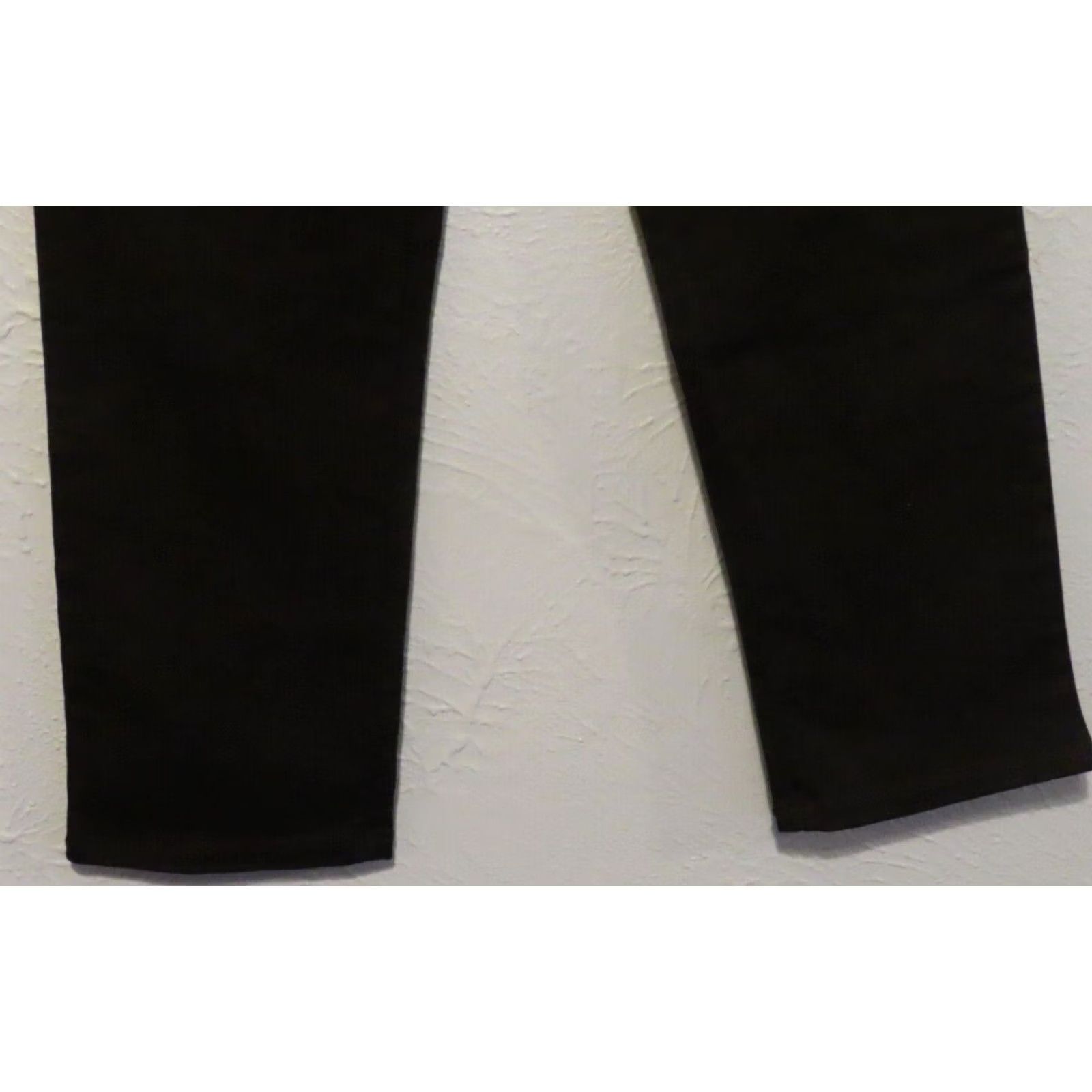 Gloria Vanderbilt Gloria Vanderbilt Amanda Jeans Women's Black Straight Denim Pants Regular Fit 26x25 5-Pocket Shaping Stretch Logo Pocket Details Size 28" / US 6 / IT 42 - 2 Thumbnail