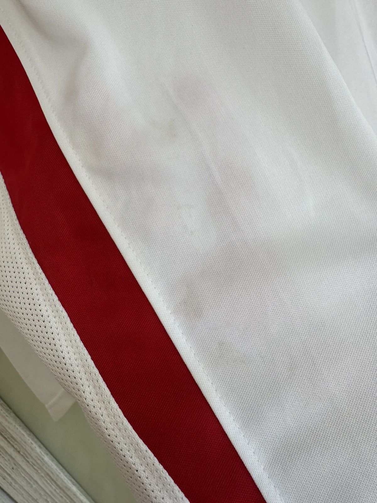 Nike Mainz 05 Nike 2010-2011 Away Soccer Jersey Football Kit Size US L / EU 52-54 / 3 - 13 Thumbnail