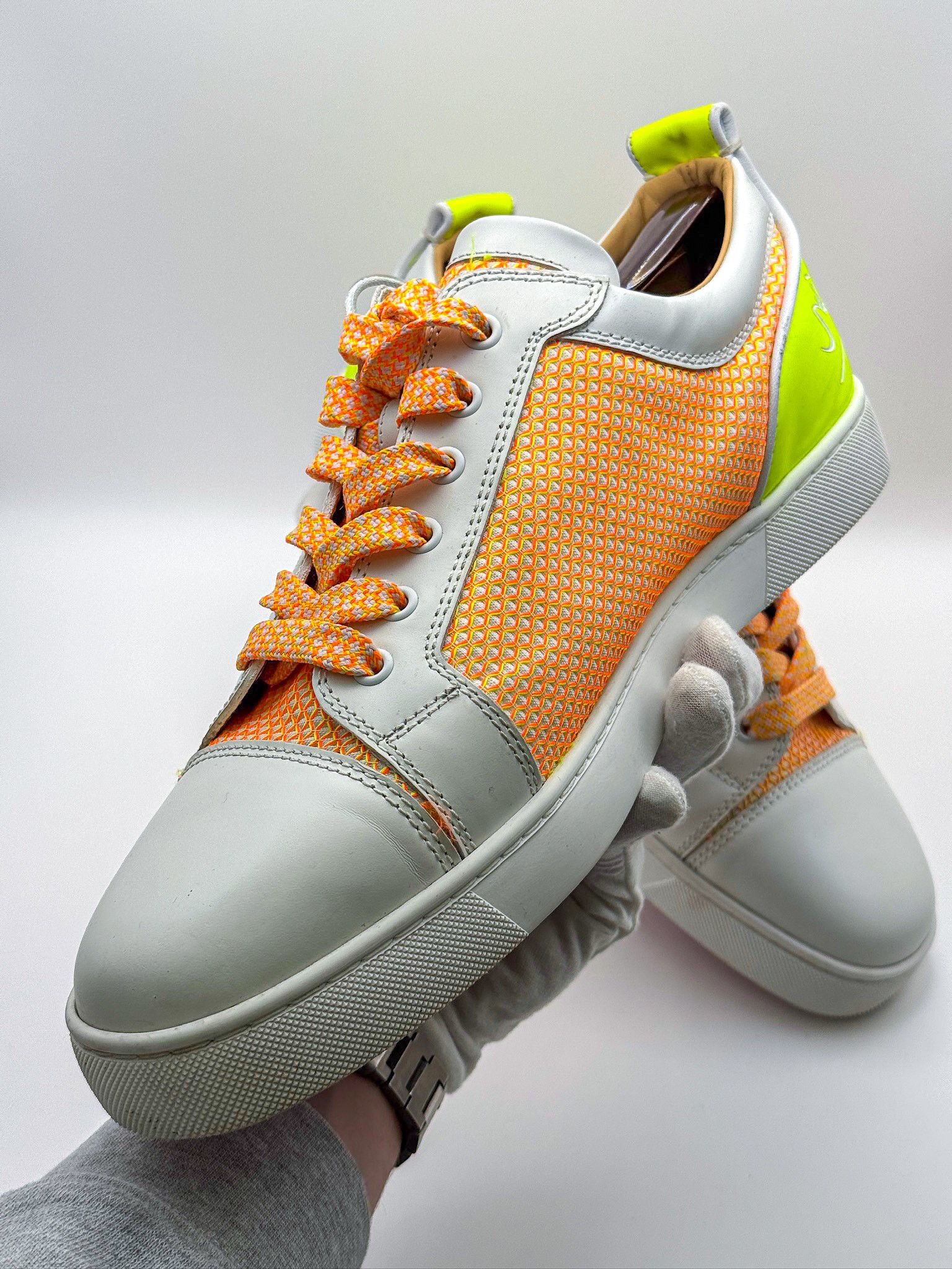 Christian Louboutin Christian Louboutin Fun Louis Junior Leather Trainers Size US 11 / EU 44 - 4 Thumbnail