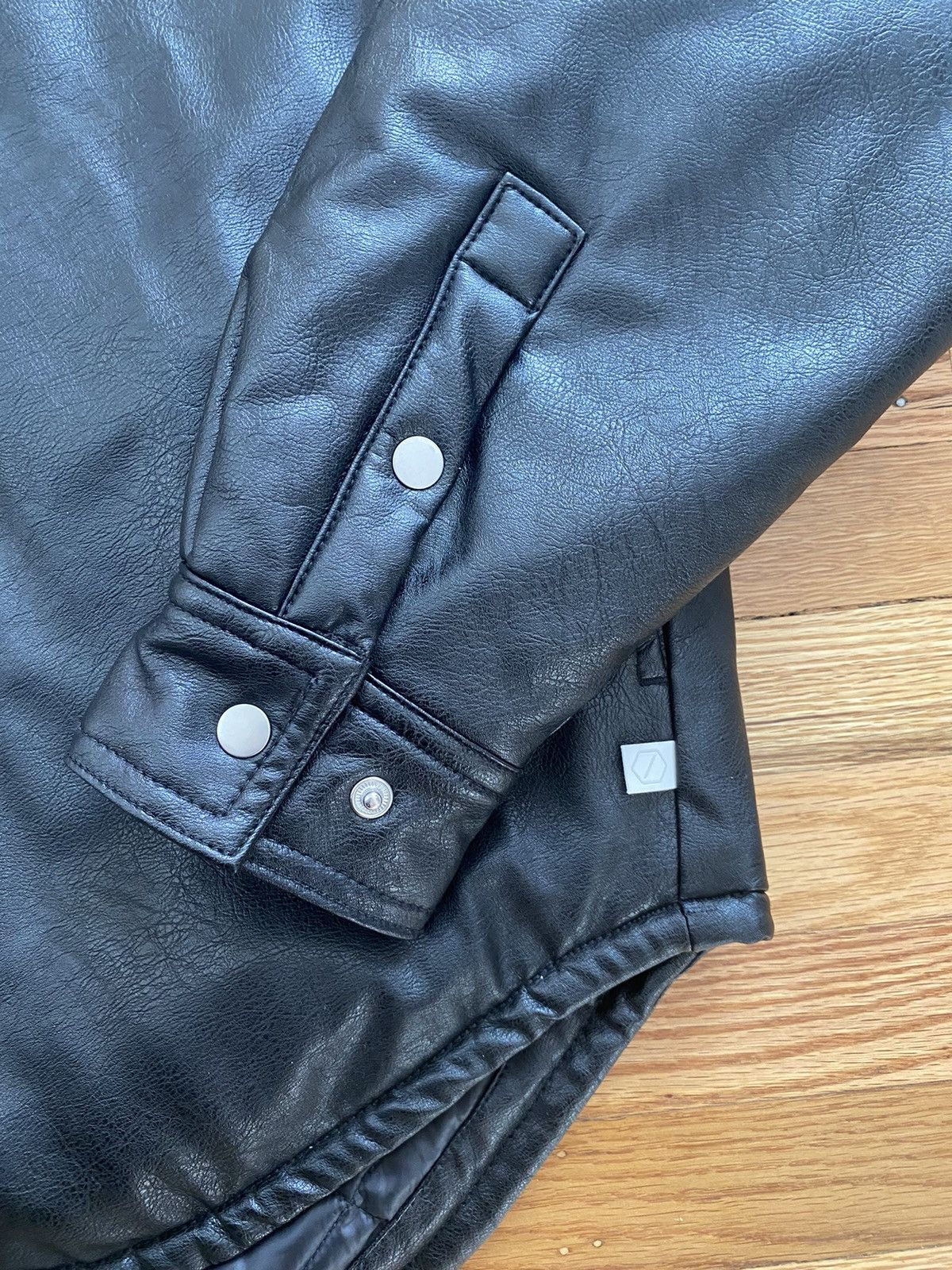 Standard Cloth × Urban Outfitters Standard Cloth Urban Outfitters Leather Overshirt Jacket Size US L / EU 52-54 / 3 - 3 Thumbnail