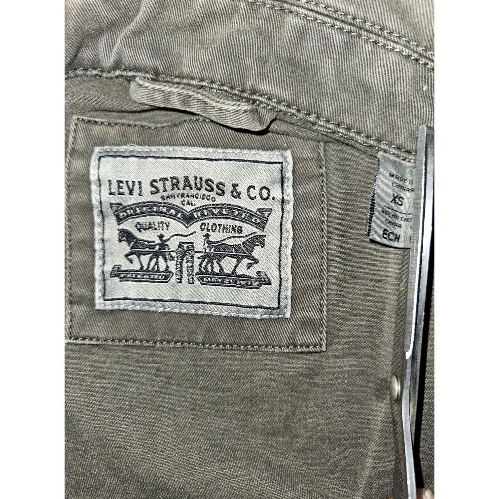 Levi's Levi's Military Canvas Jacket Women XS Green Full Zip Snap Pockets Drawstring Size XS / US 0-2 / IT 36-38 - 2 Thumbnail
