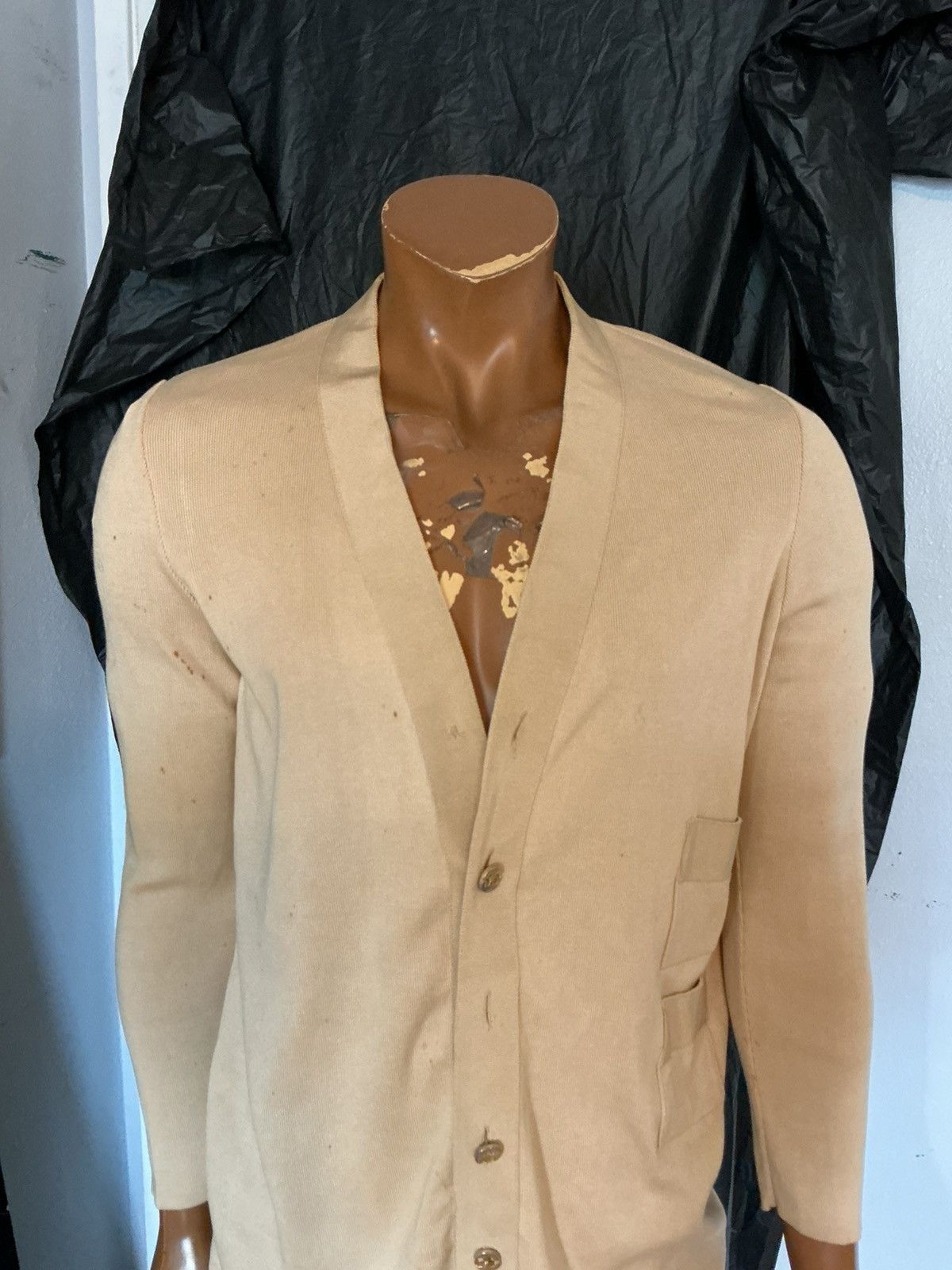Salvatore Ferragamo Vintage Salvatore Ferragamo Gold Metal Cardigan Sweater Size US M / EU 48-50 / 2 - 16 Thumbnail