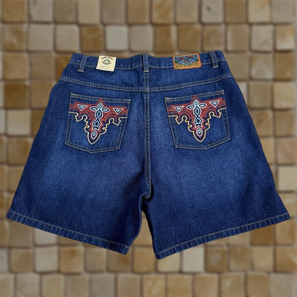 Vintage VINTAGE Paris Angel Denim Shorts Bermuda Women 14 High Rise Blue Embroidered Pockets 6in Inseam Ladies Size 36" / US 14 / IT 50 - 1 Thumbnail