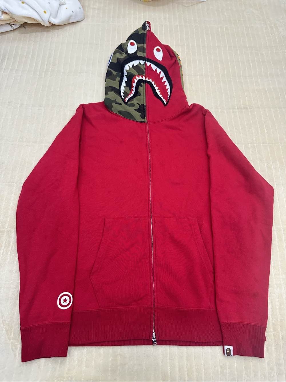 Bape A BATHING APE Camo Shark Hoodie Size L Size US L / EU 52-54 / 3 - 1 Thumbnail