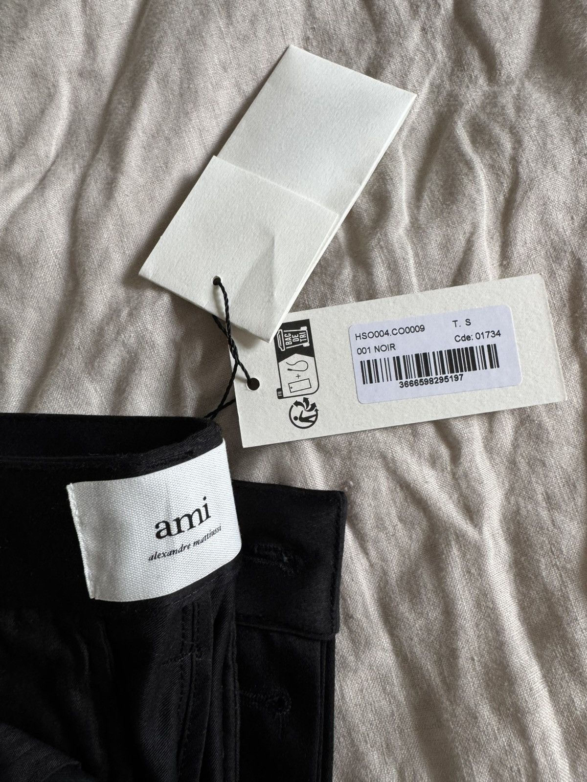 AMI BNWT $400 AMI S black classic chinos shorts cotton Size US 30 / EU 46 - 9 Thumbnail