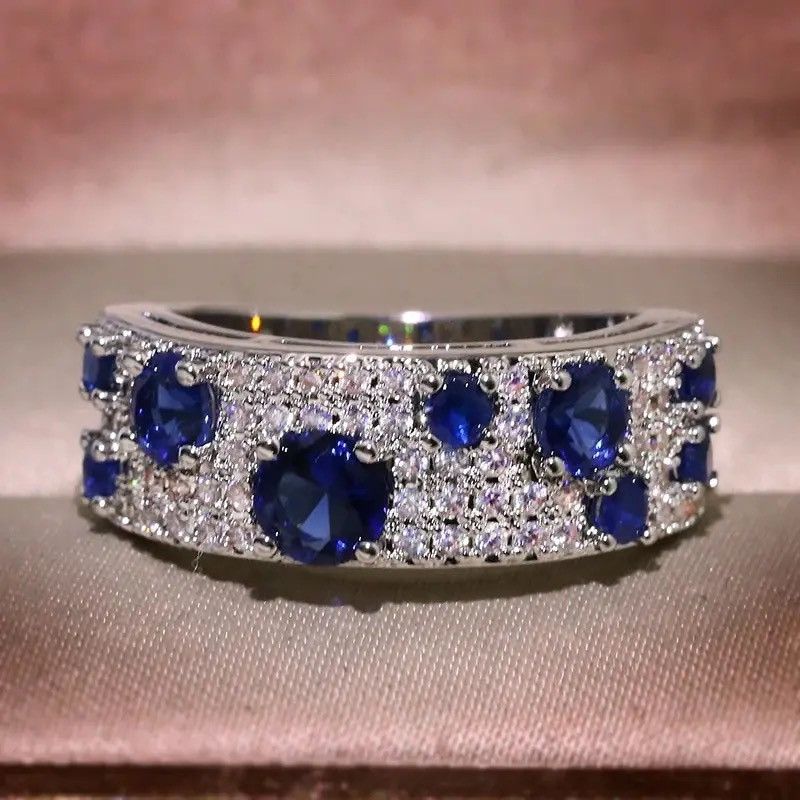 Jewelry × Vintage Huitan Dazzling Blue/White CZ New Ring Size ONE SIZE - 2 Thumbnail