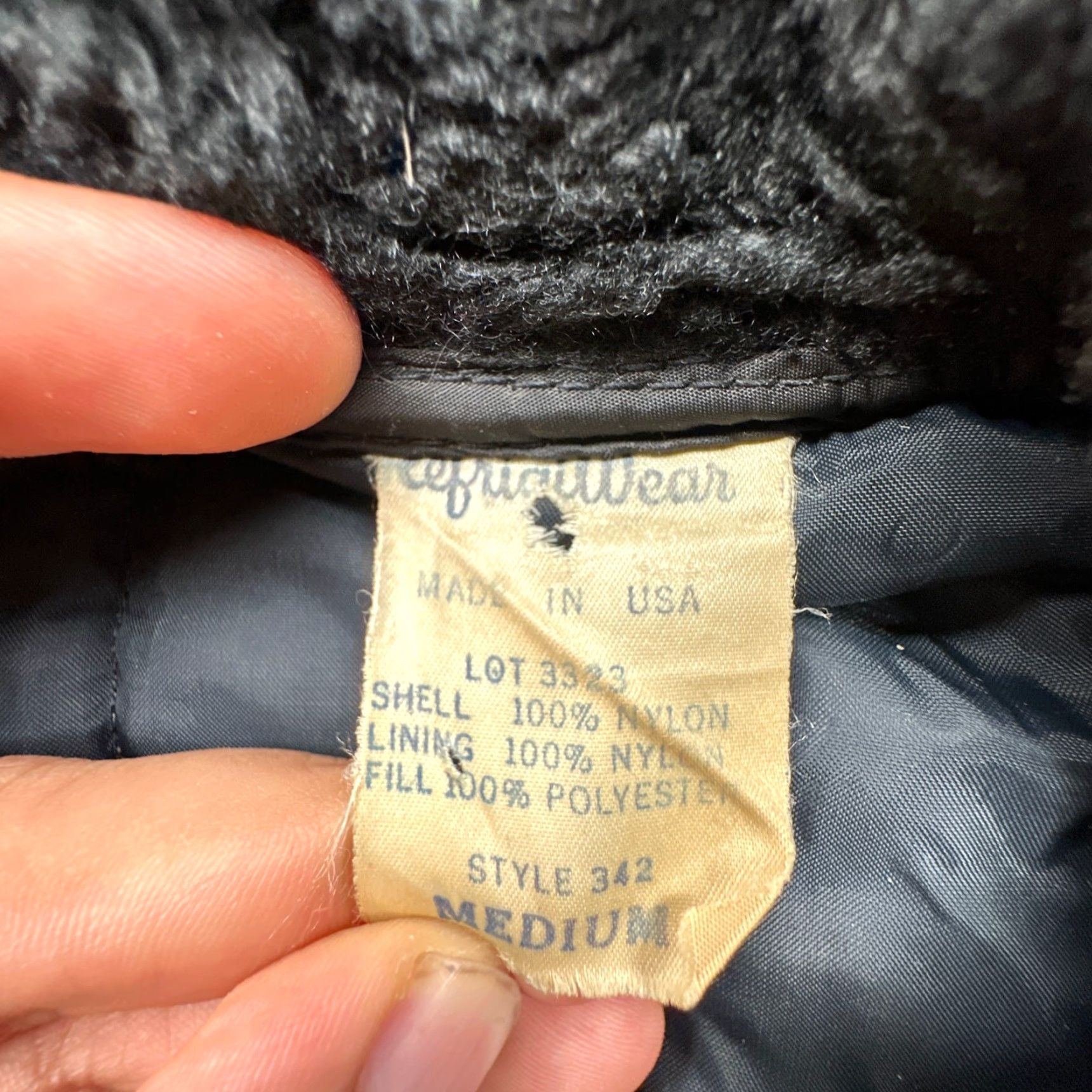 Refrigiwear VINTAGE RefrigiWear Insulated Quilted Coat Jacket Mens Medium Zip Navy Canada Coat Mens M Navy 90s Vintage Quilted Jacket Mens Size US M / EU 48-50 / 2 - 2 Thumbnail