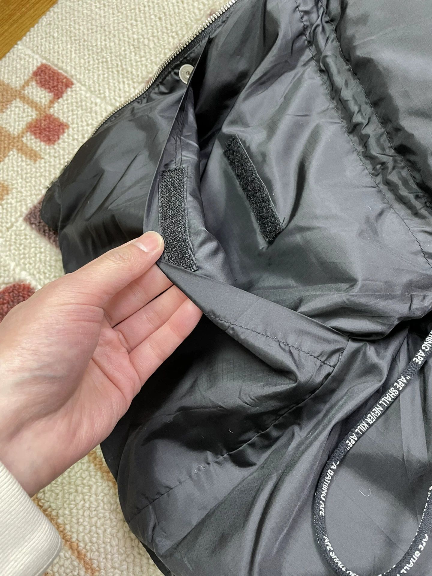 Bape BAPE 1ST CAMO Black Camo Down Jacket S Near Mint Size US S / EU 44-46 / 1 - 8 Thumbnail