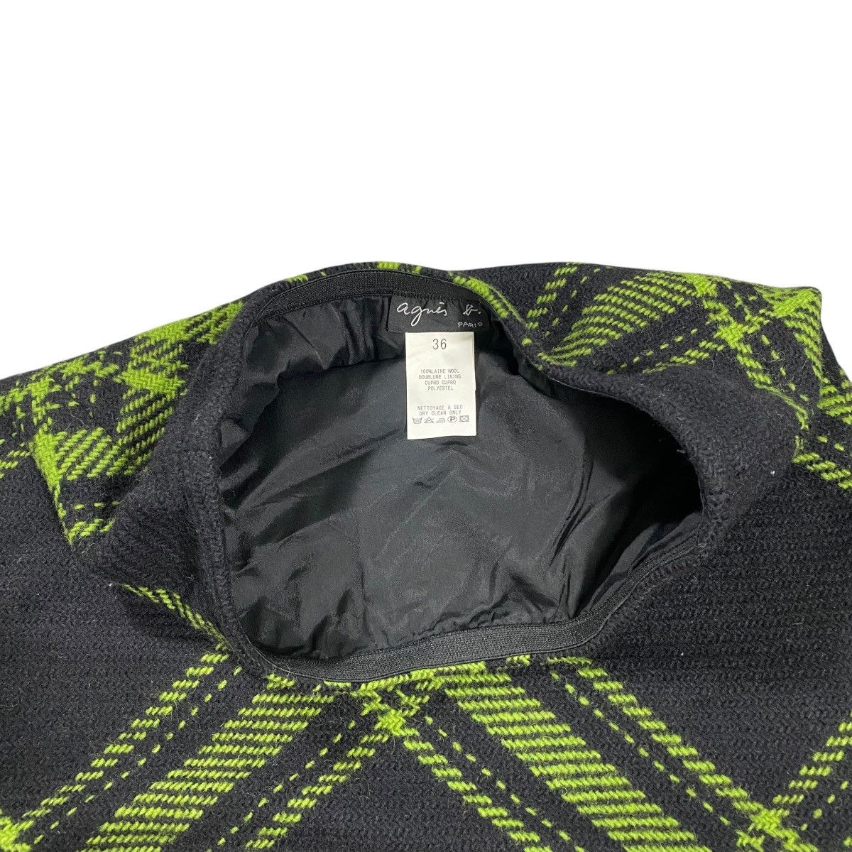 agnes b. Vintage Agnes B Wool Mini Skirt Size 36 Black/Green Colour Size 26" / US 2 / IT 38 - 4 Thumbnail