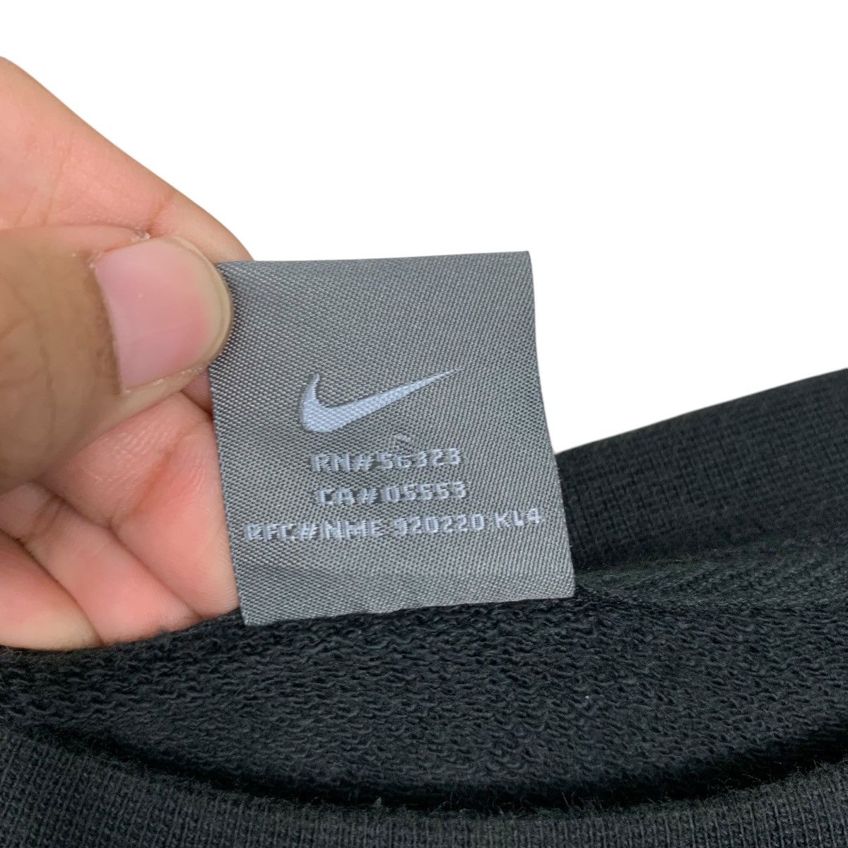 Nike NIKE Embroidery Swoosh Logo Crewneck Sweatshirt #1557-C70 Size US XL / EU 56 / 4 - 13 Thumbnail