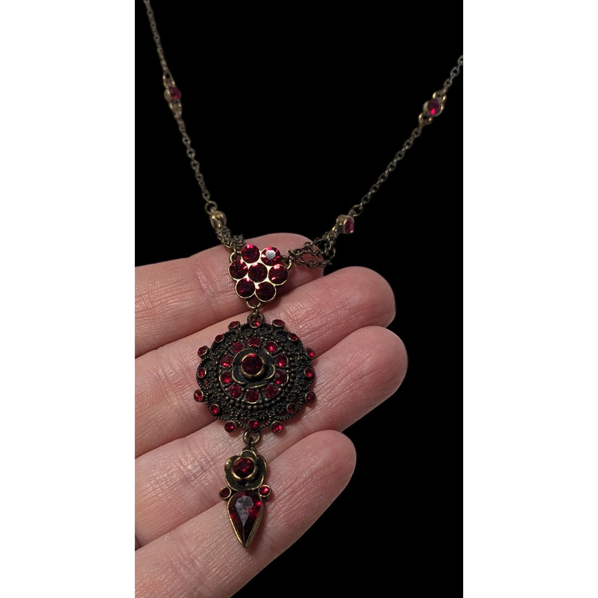 Other Vintage Crazy Horse Gothic Vampire Gemmed Necklace Size ONE SIZE - 4 Thumbnail