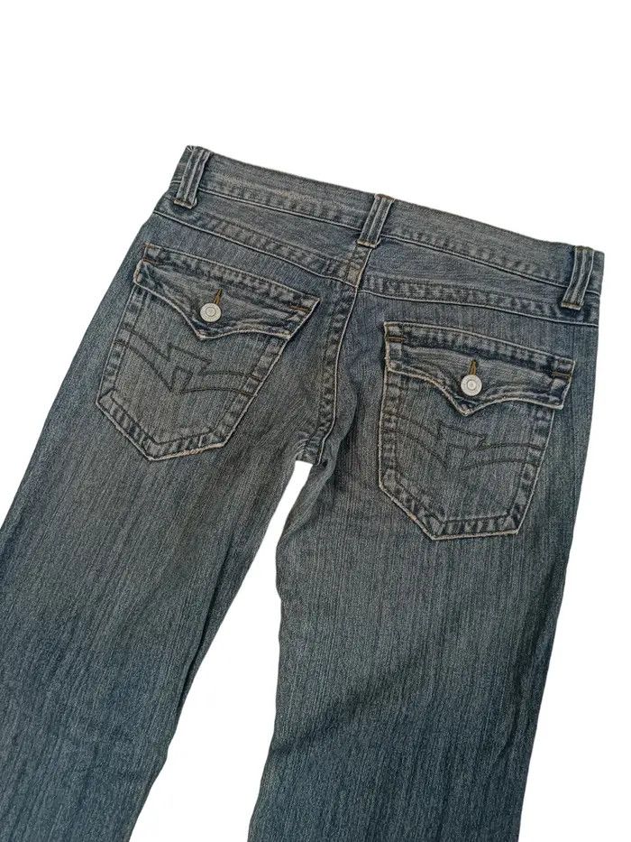 Japanese branded blue fLARE