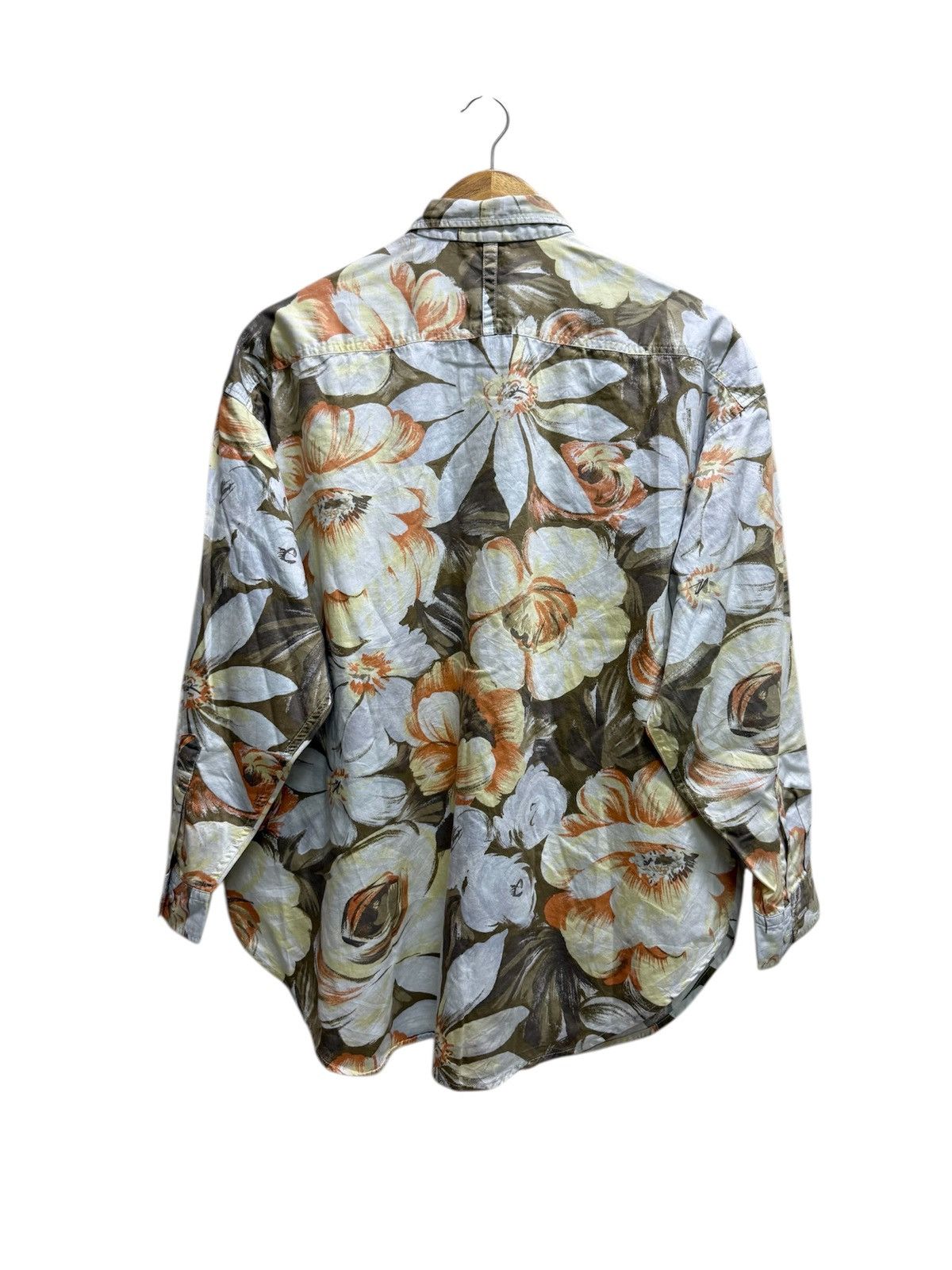 Hai Sporting Gear Vintage Issey Miyake Hai Sporting Gear Floral ButtonUp Shirt Size US M / EU 48-50 / 2 - 2 Thumbnail