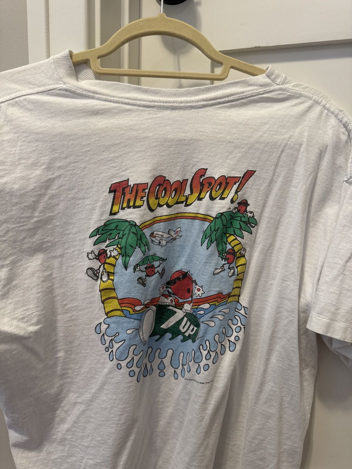 Vintage 7UP “The Cool Spot” Vintage T-Shirt Size US XL / EU 56 / 4 - 2 Thumbnail