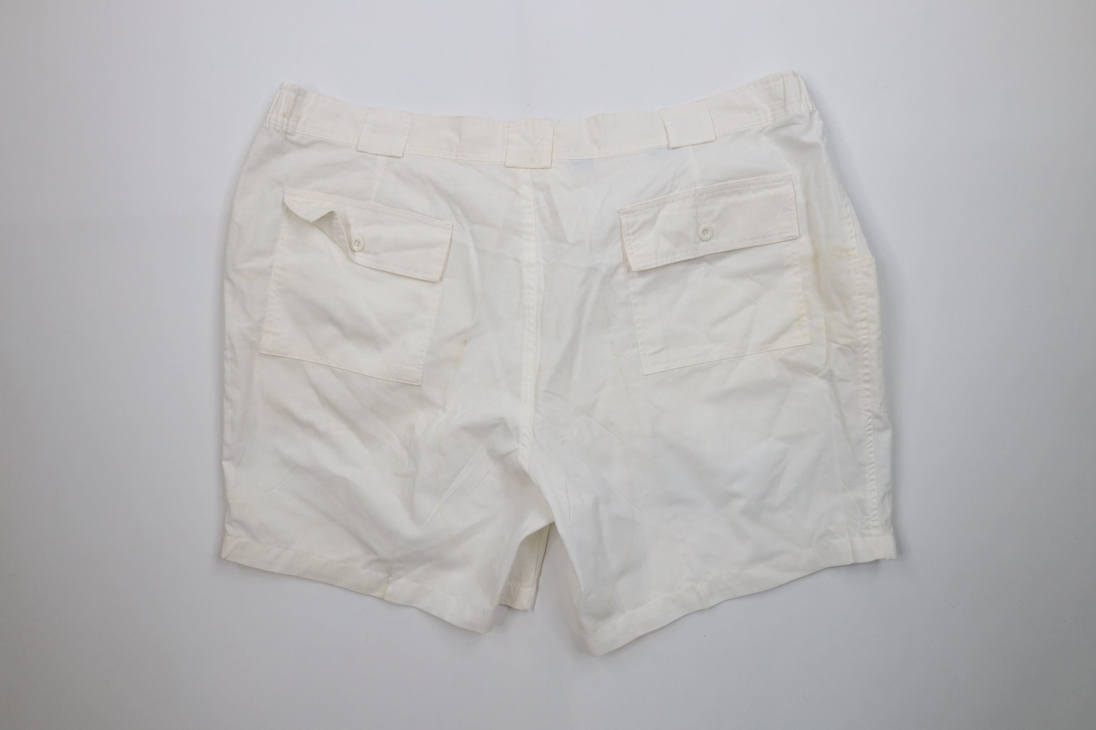 Vintage Deadstock Vintage 70s Streetwear Knee Pleated Shorts White Size US 44 / EU 60 - 11 Thumbnail