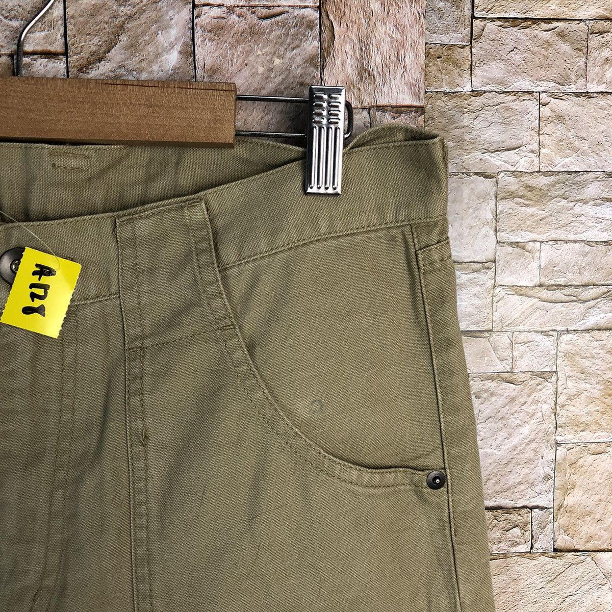 Japanese Brand Uniqlo japan vintage tactical Brown cargo Pants #A128 Size US 31 - 9 Thumbnail